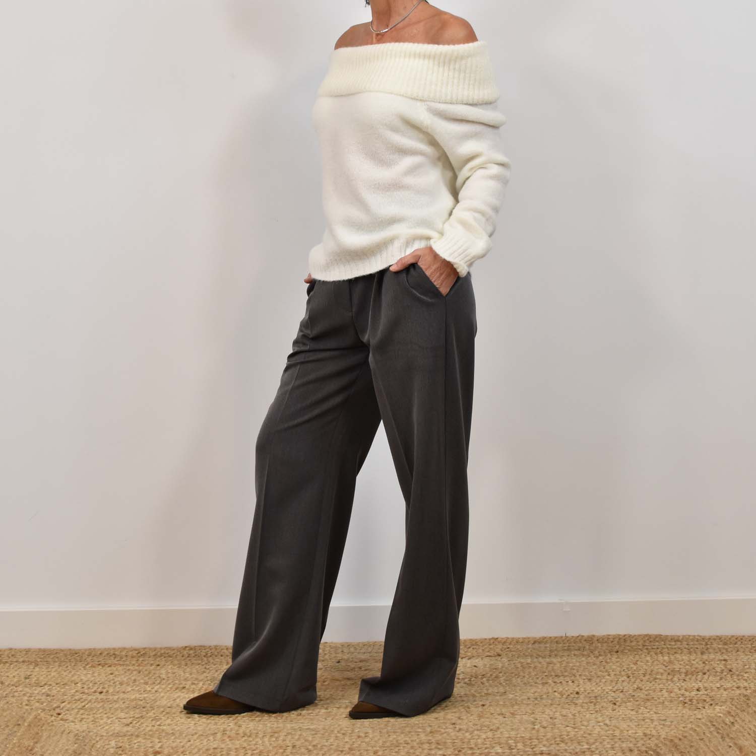 Grey Wide leg pants