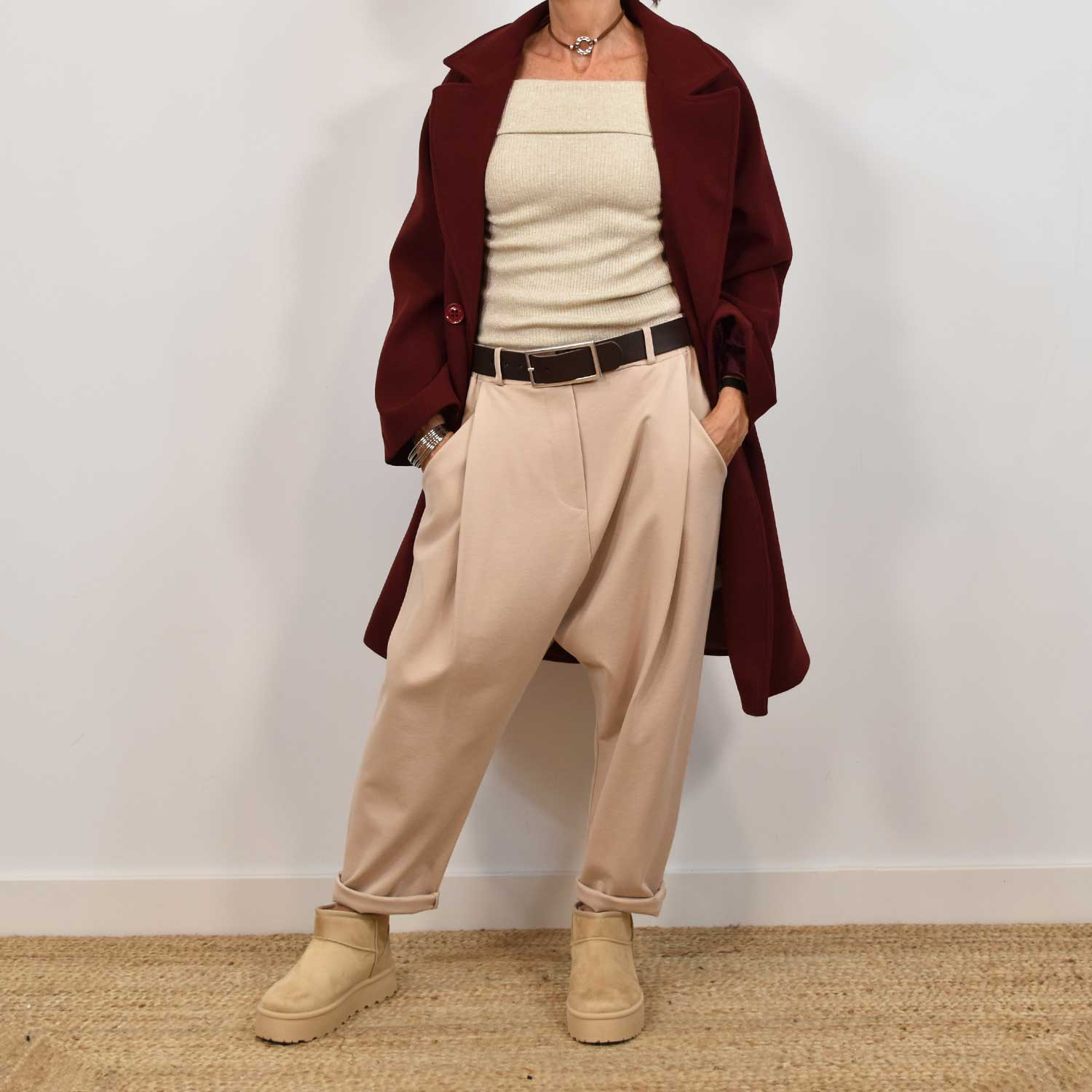 Beige elastic harem trousers 