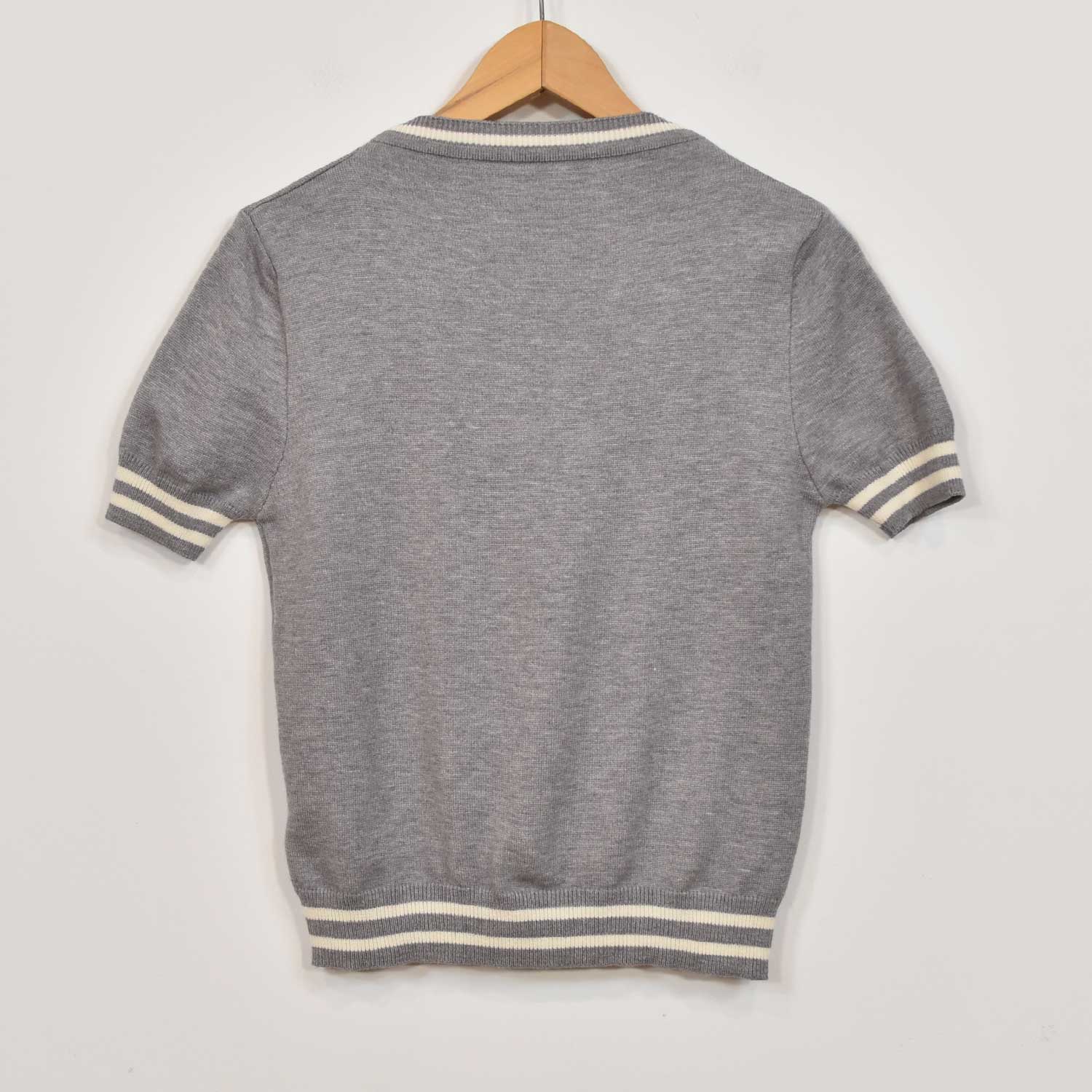 Grey ribbed short sleeve sweater