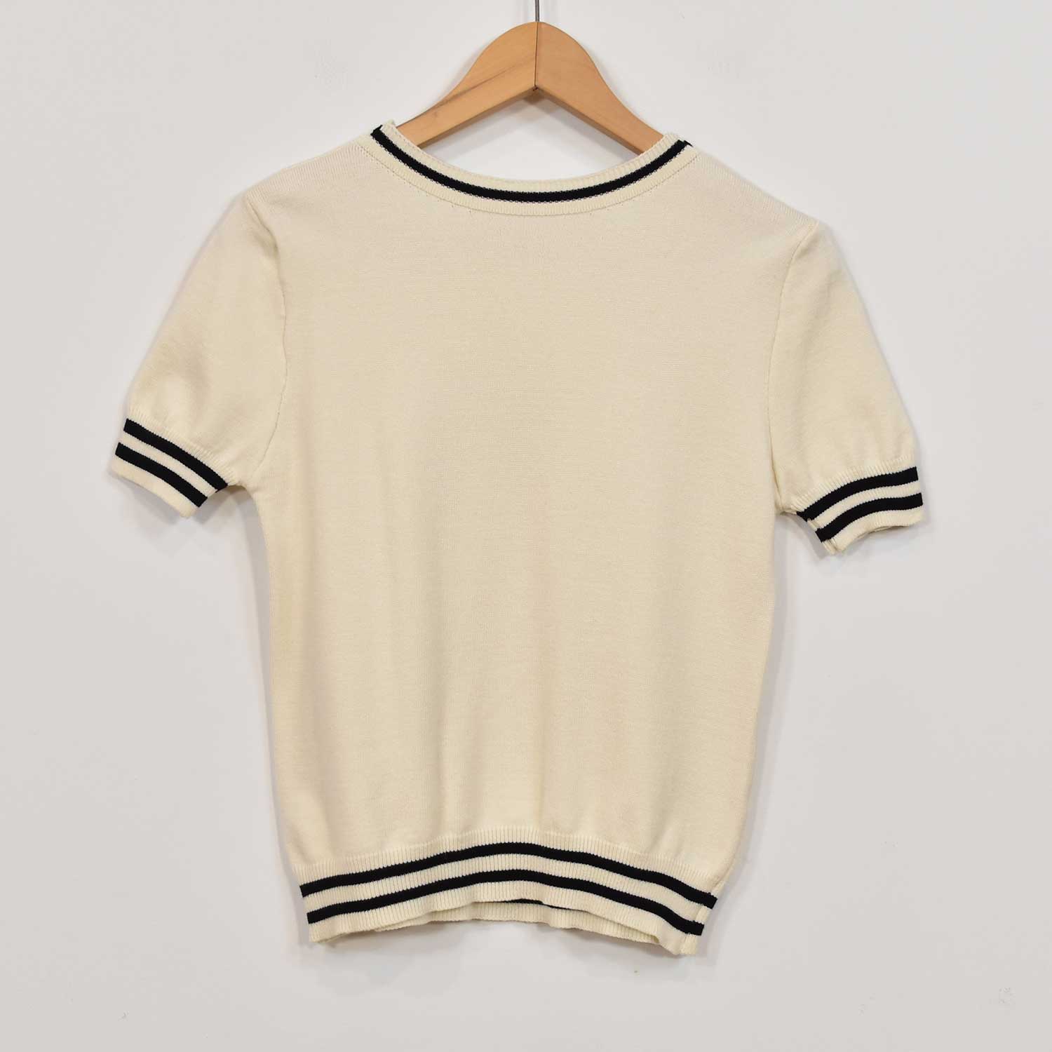 Beige ribbed short sleeve sweater