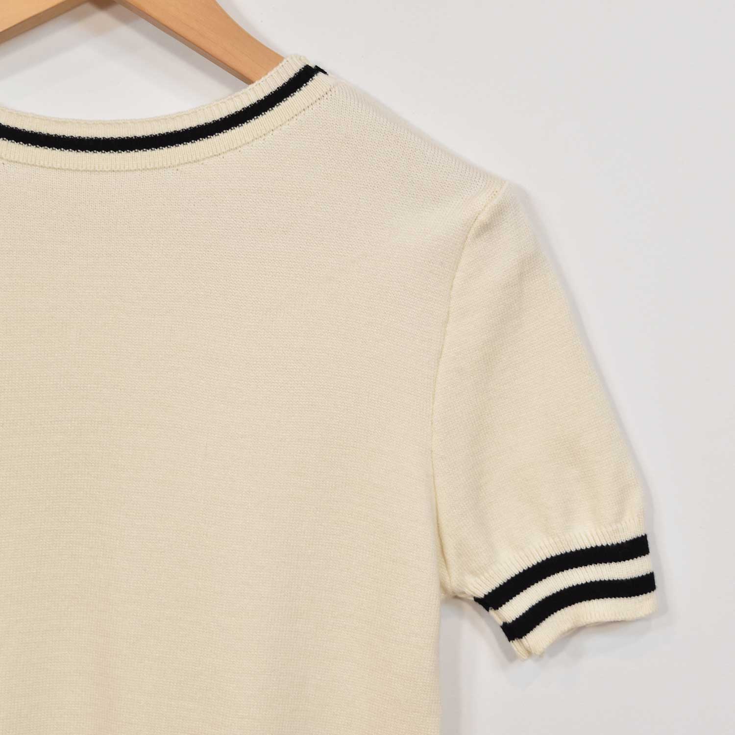 Beige ribbed short sleeve sweater