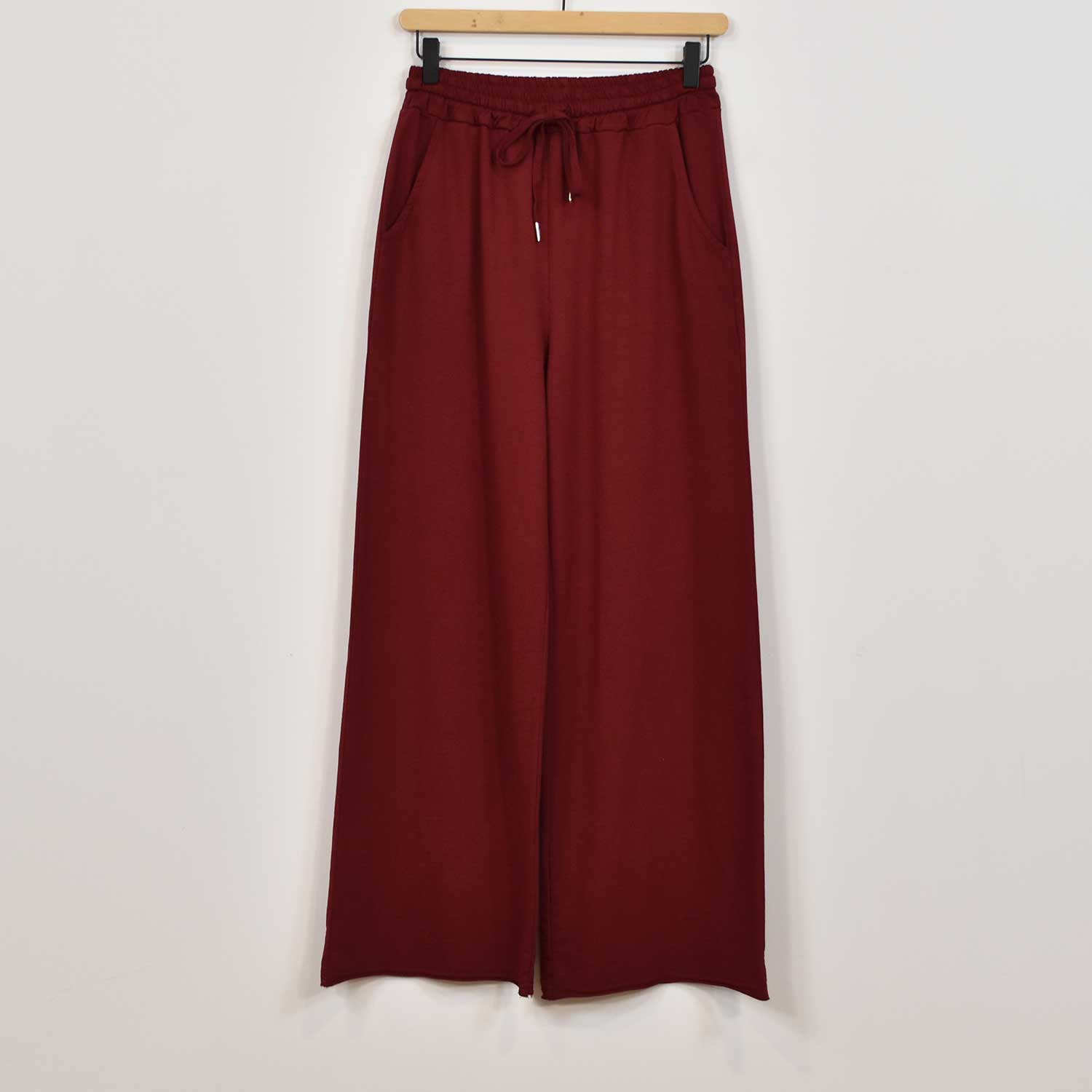 Pantalón jogger recto borgoña