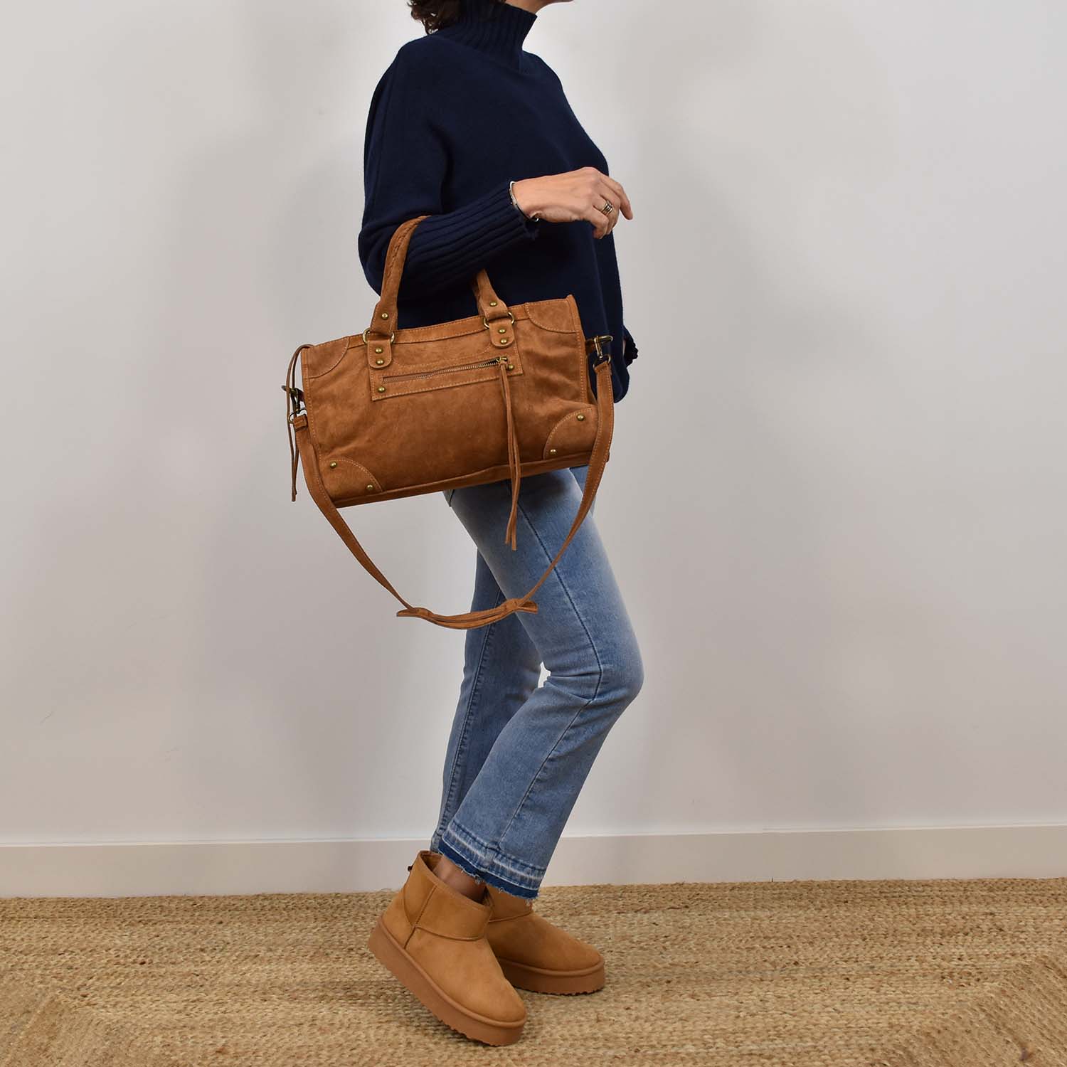 Camel leather tote bag