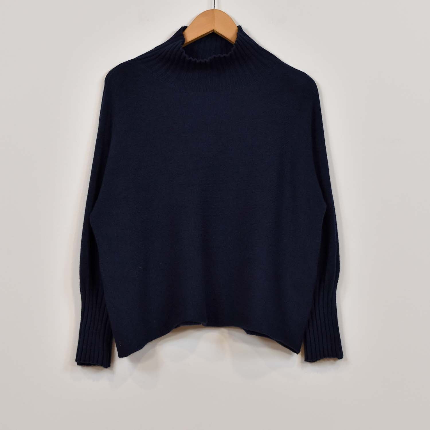 Blue halter ribbed sweater