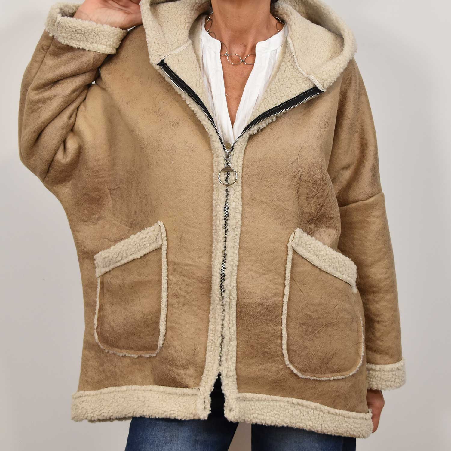 Chaqueta borreguito beige