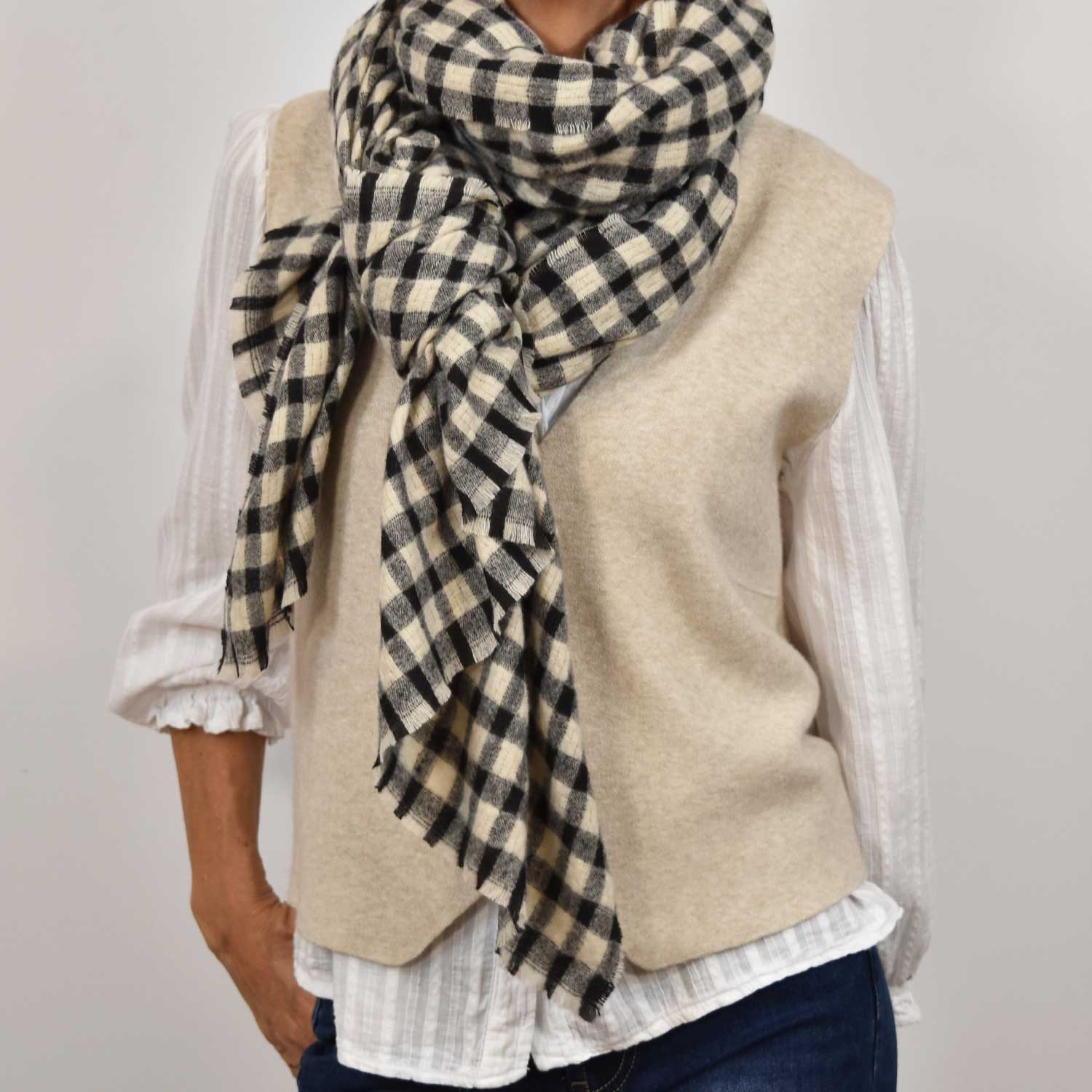 checkered scarf 