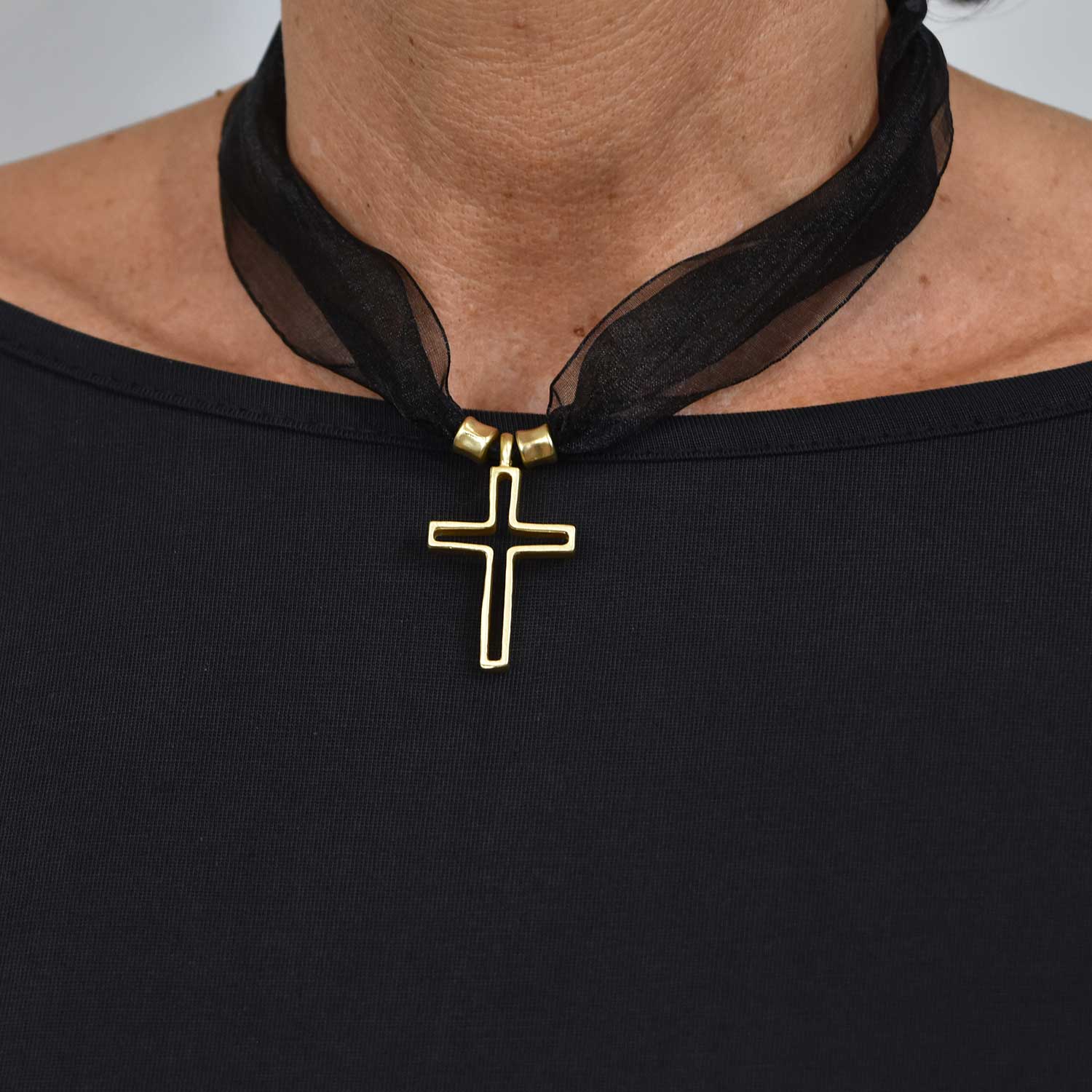 Gauze cross necklace