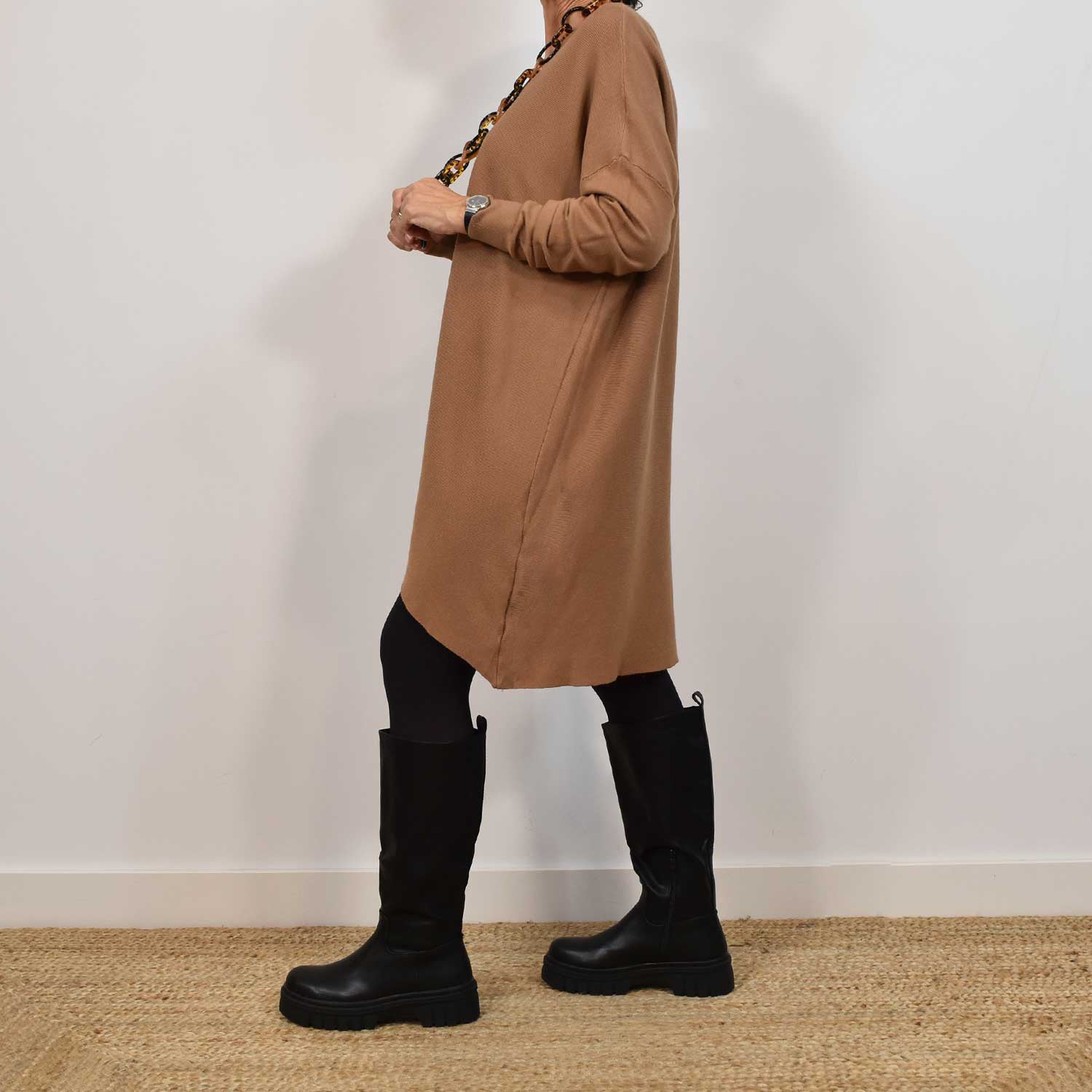 Brown knit plain dress