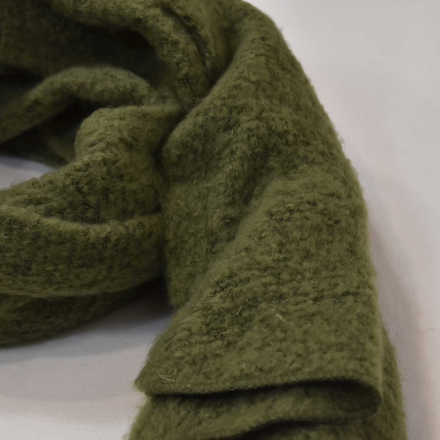 Kaki soft scarf