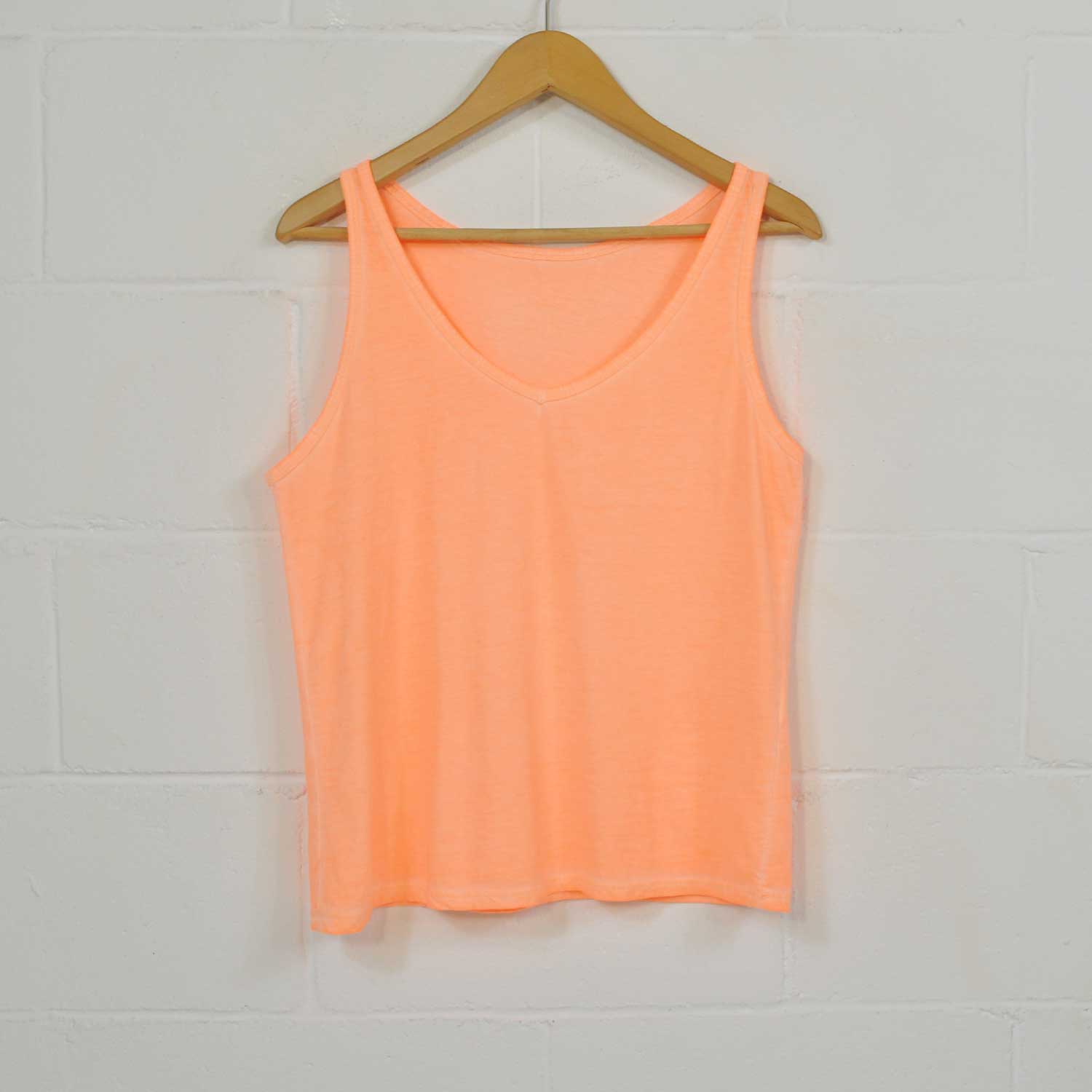Camiseta tirantes naranja fluor