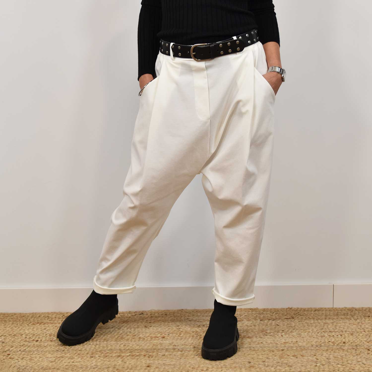 White elastic harem trousers 