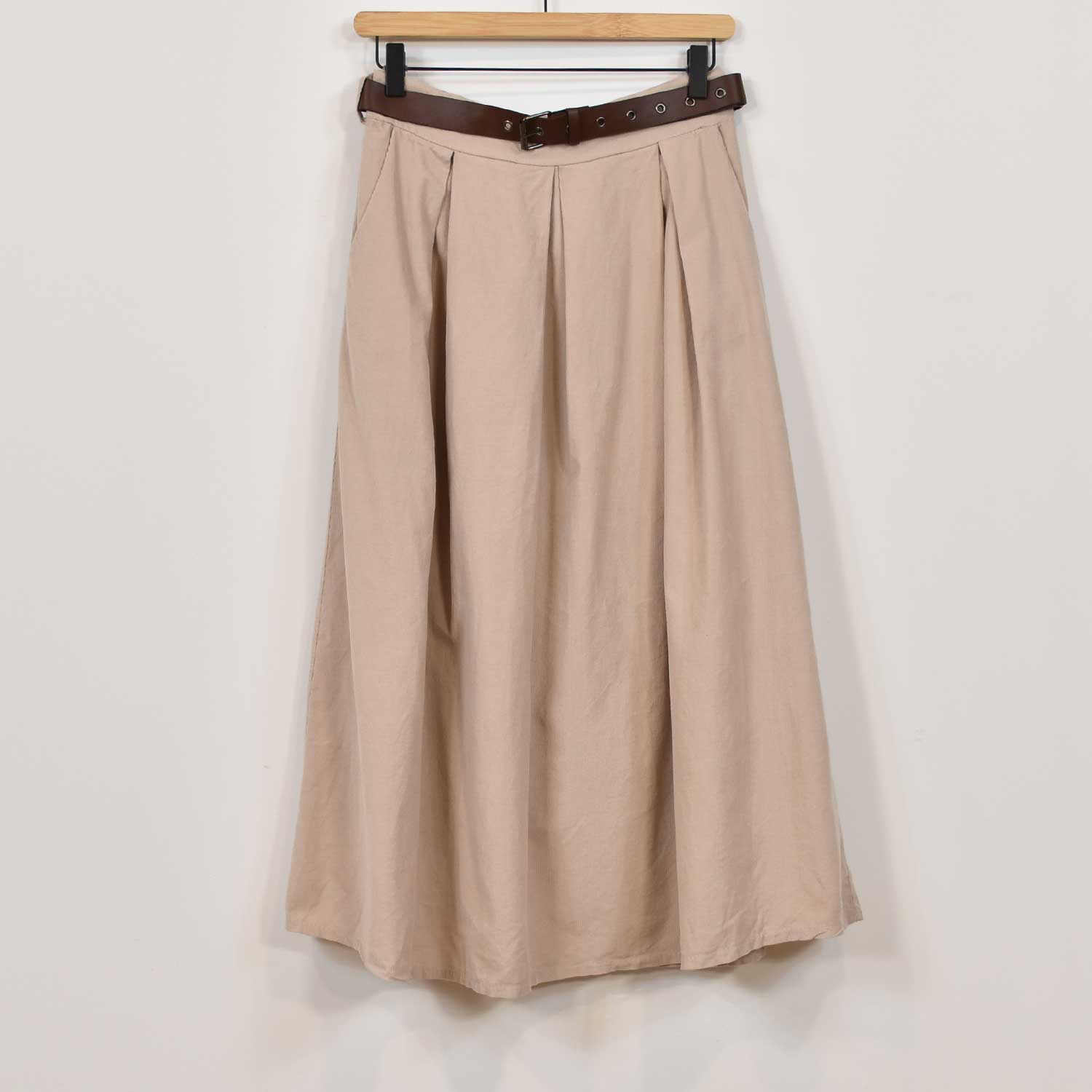 Falda vuelo pana beige