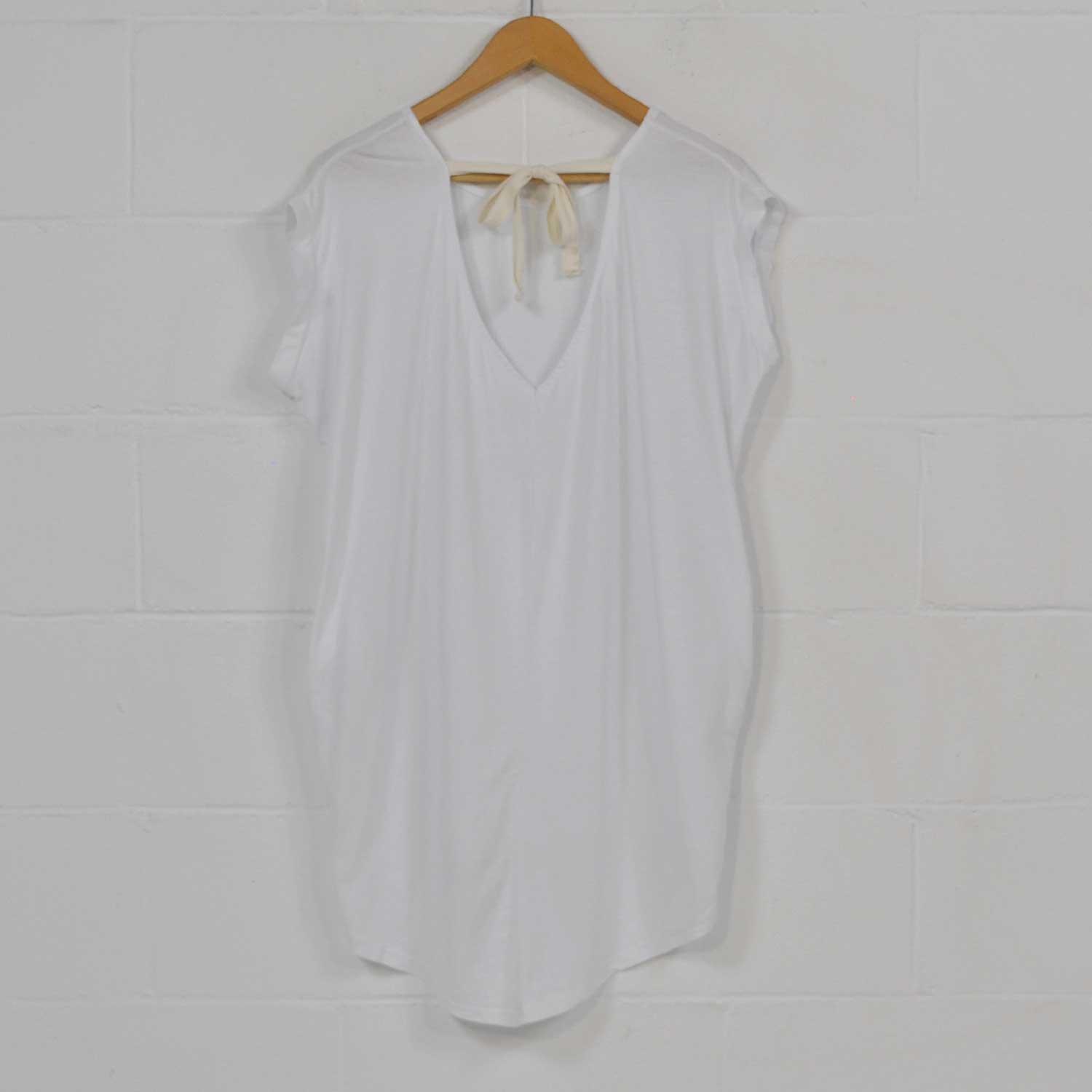 Camiseta lazo blanca