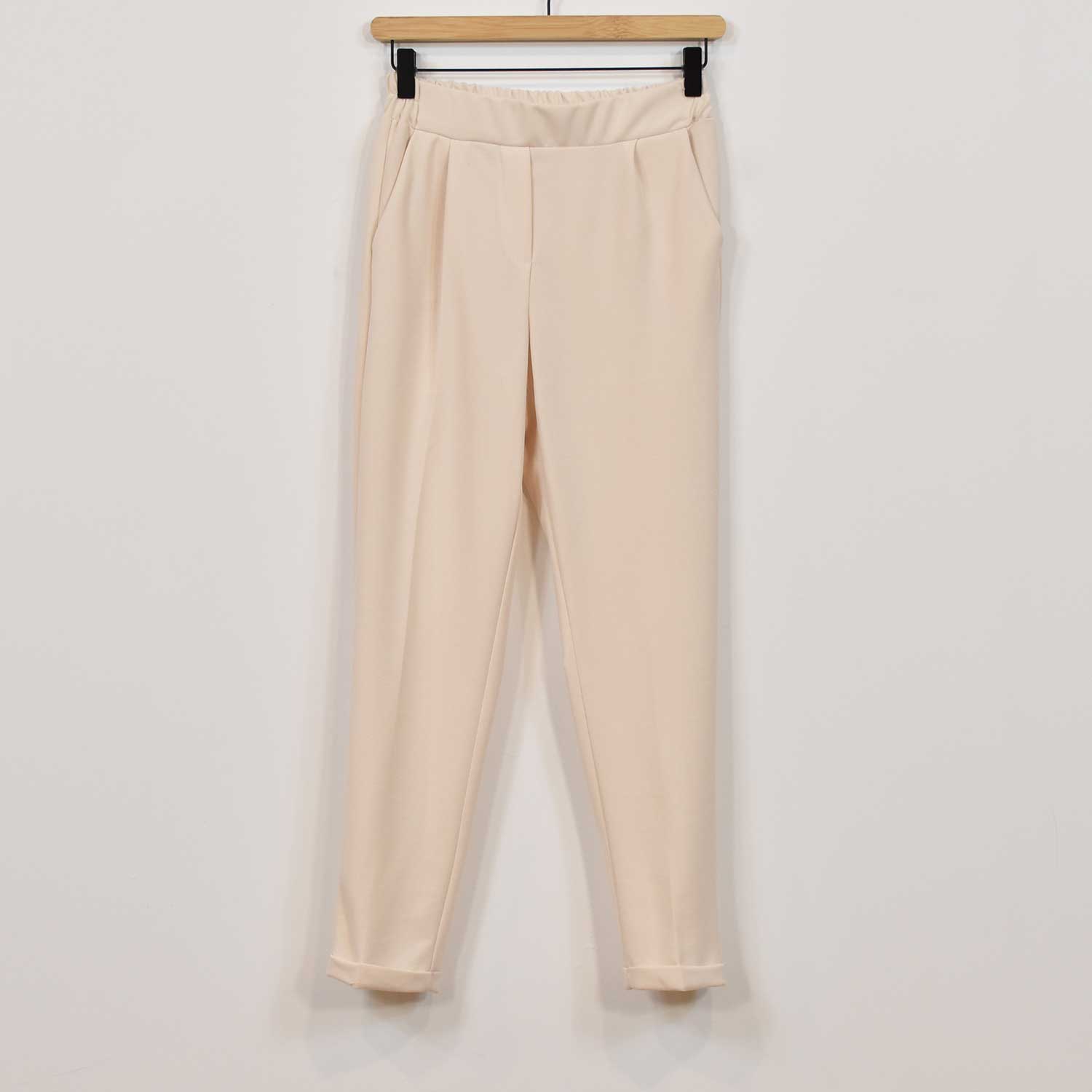 White fluid pockets trousers 