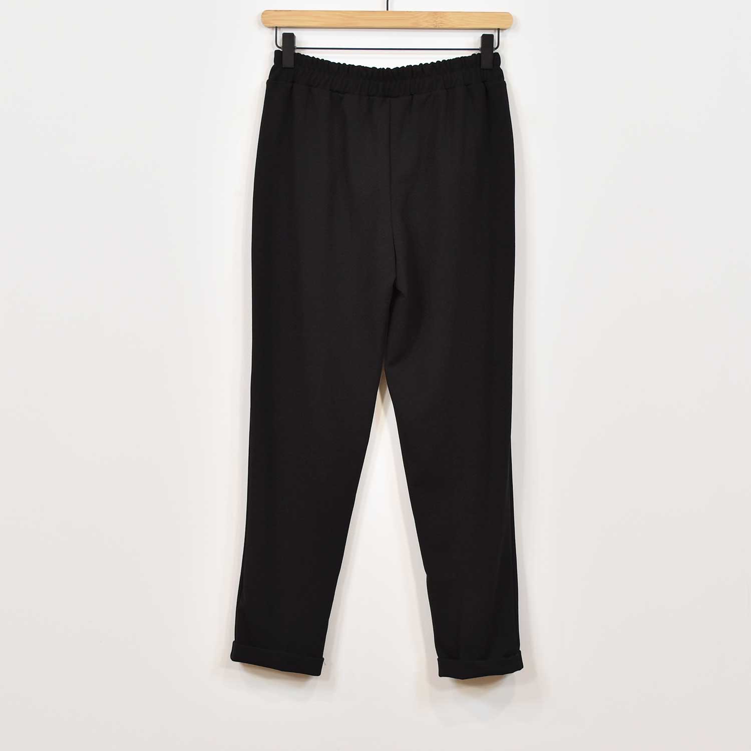 Black fluid pockets trousers 