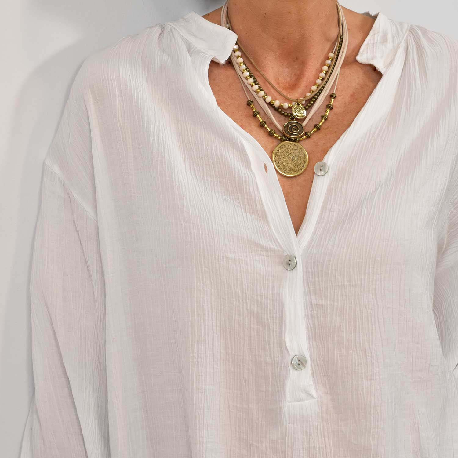 off-white AND GOLDEN LAYERED NECKLACE