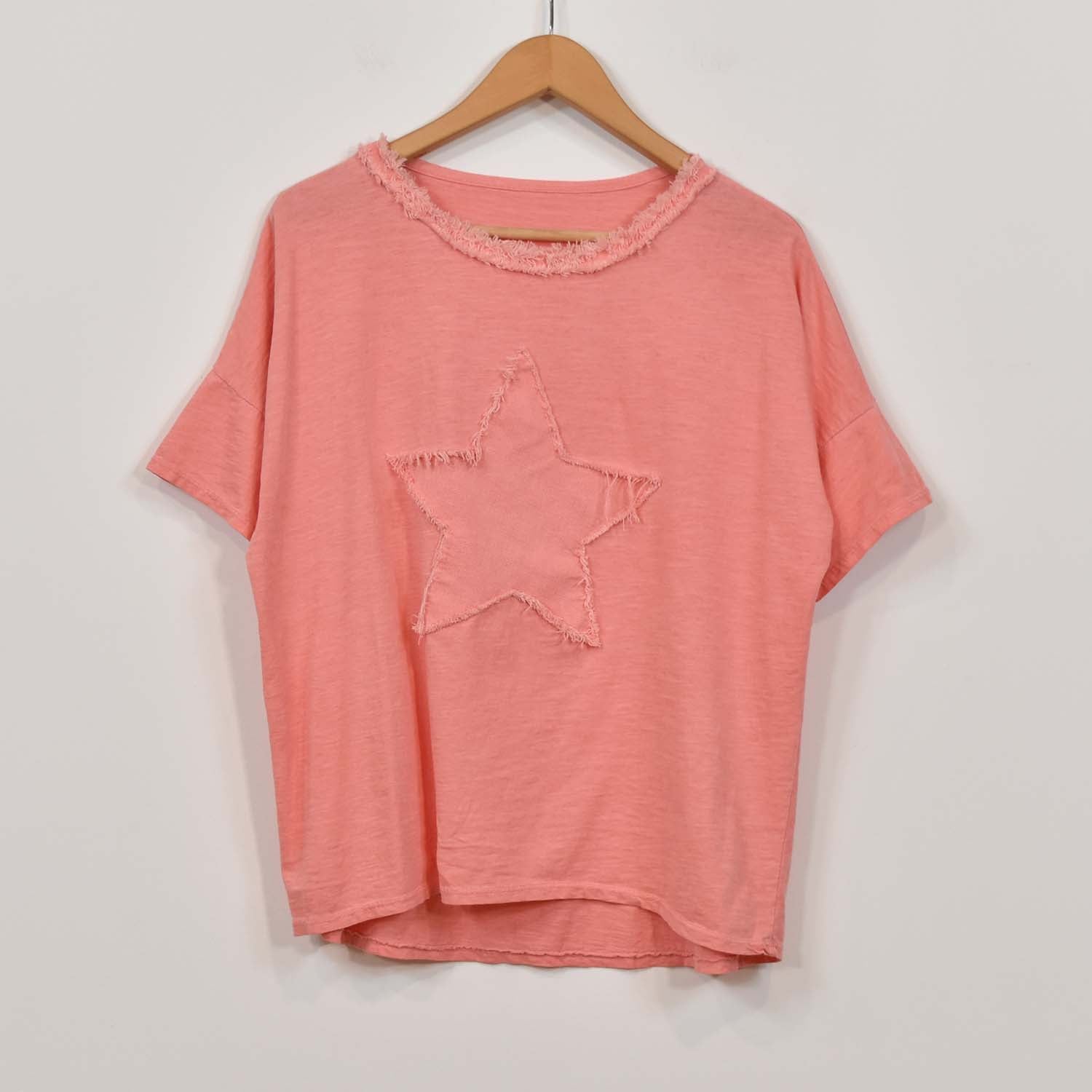 T-shirt à étoiles frangées coral