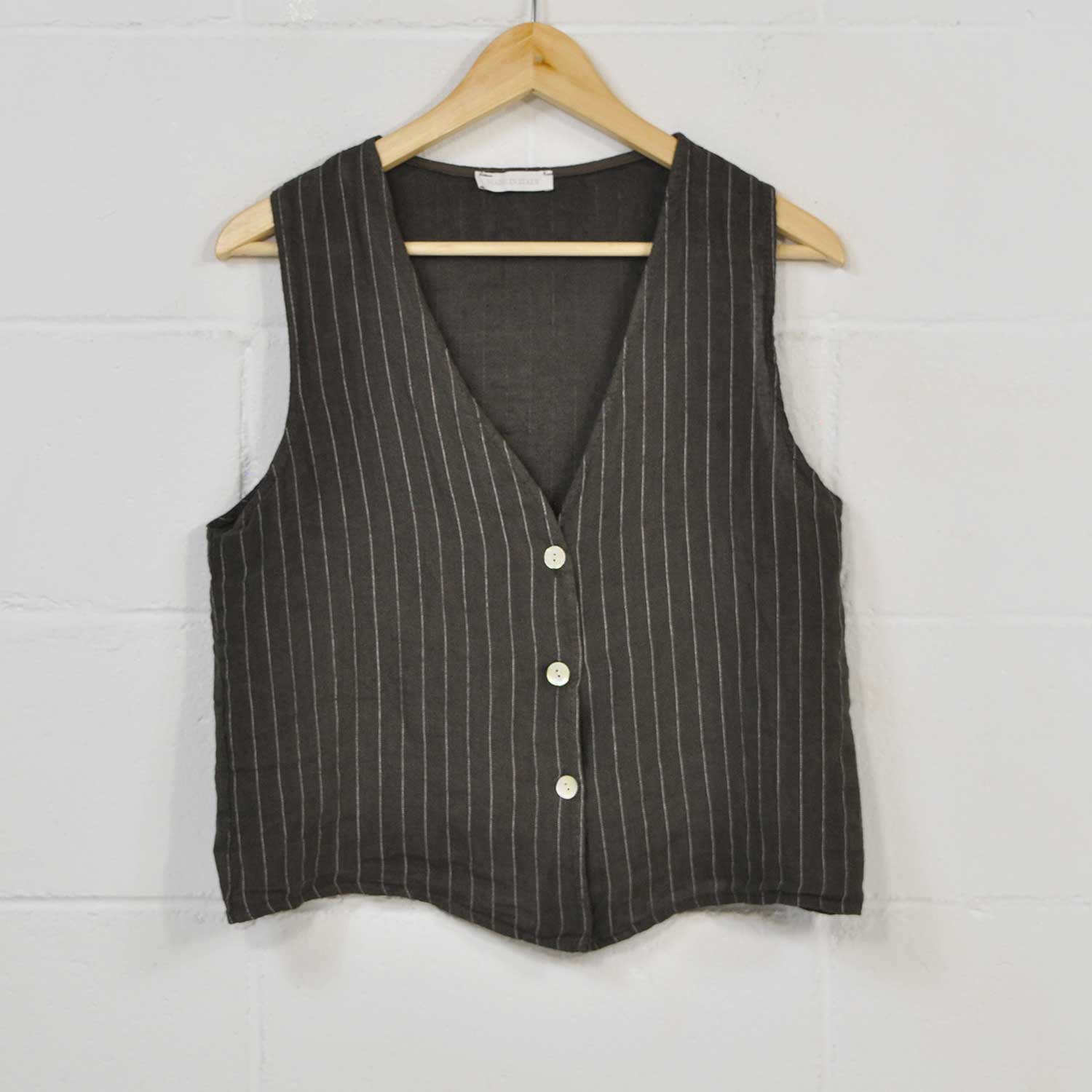 Brown linen stripes vest