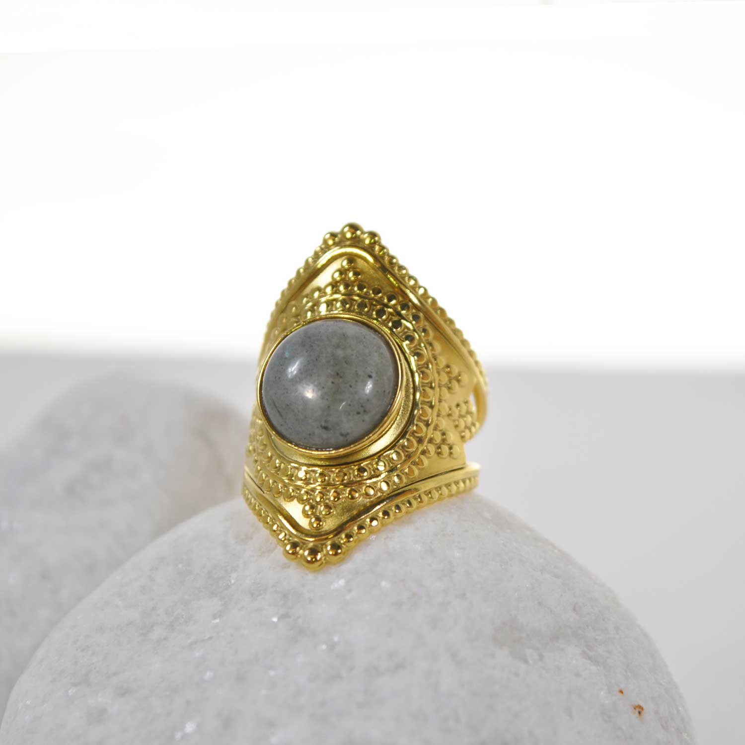 Gray stone ring
