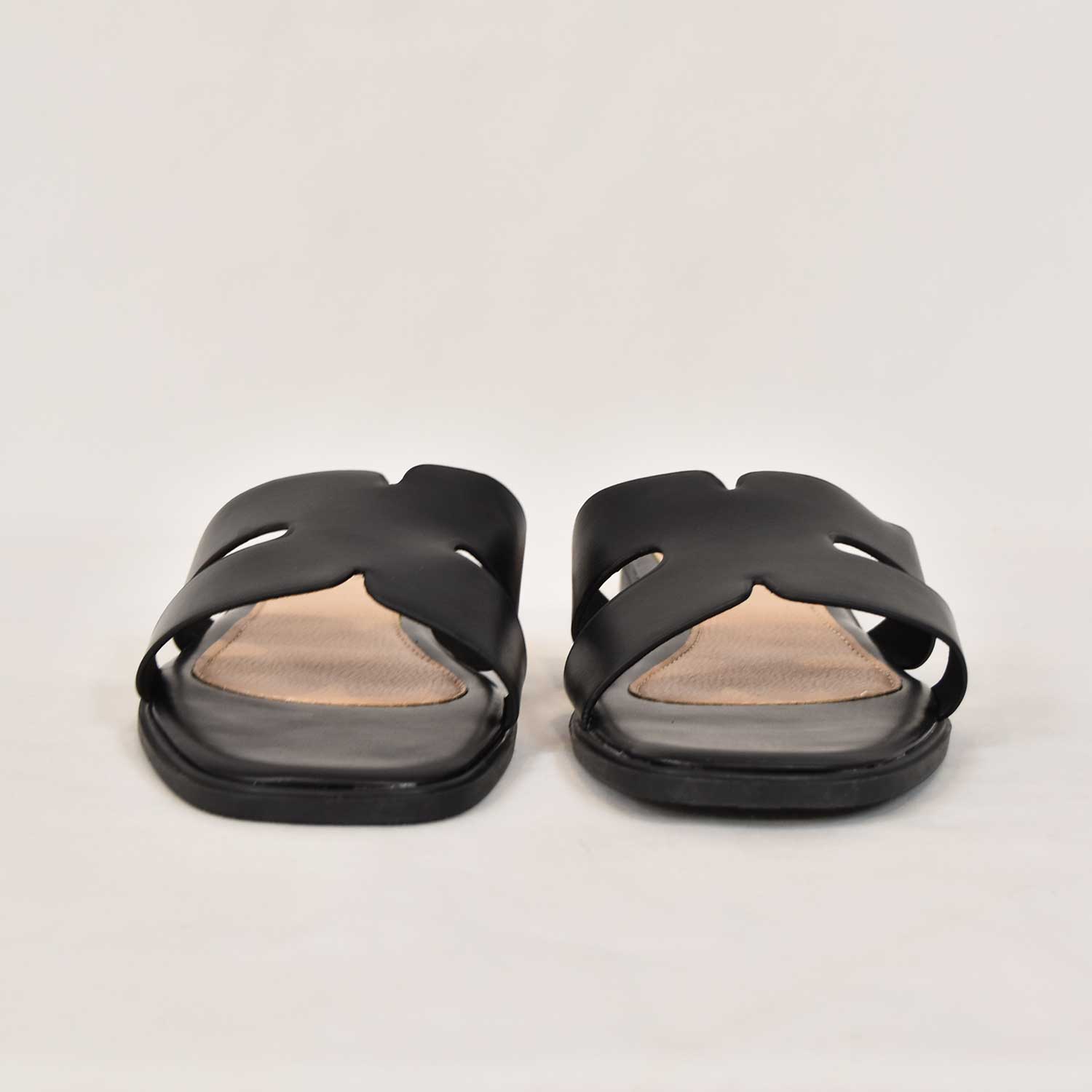 Black crossed sandal