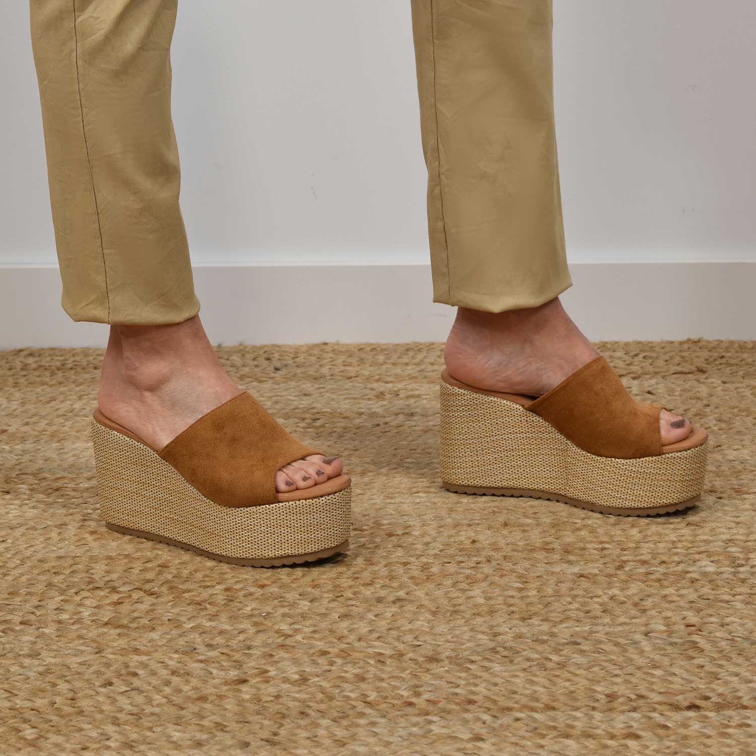 Brown platform sandal