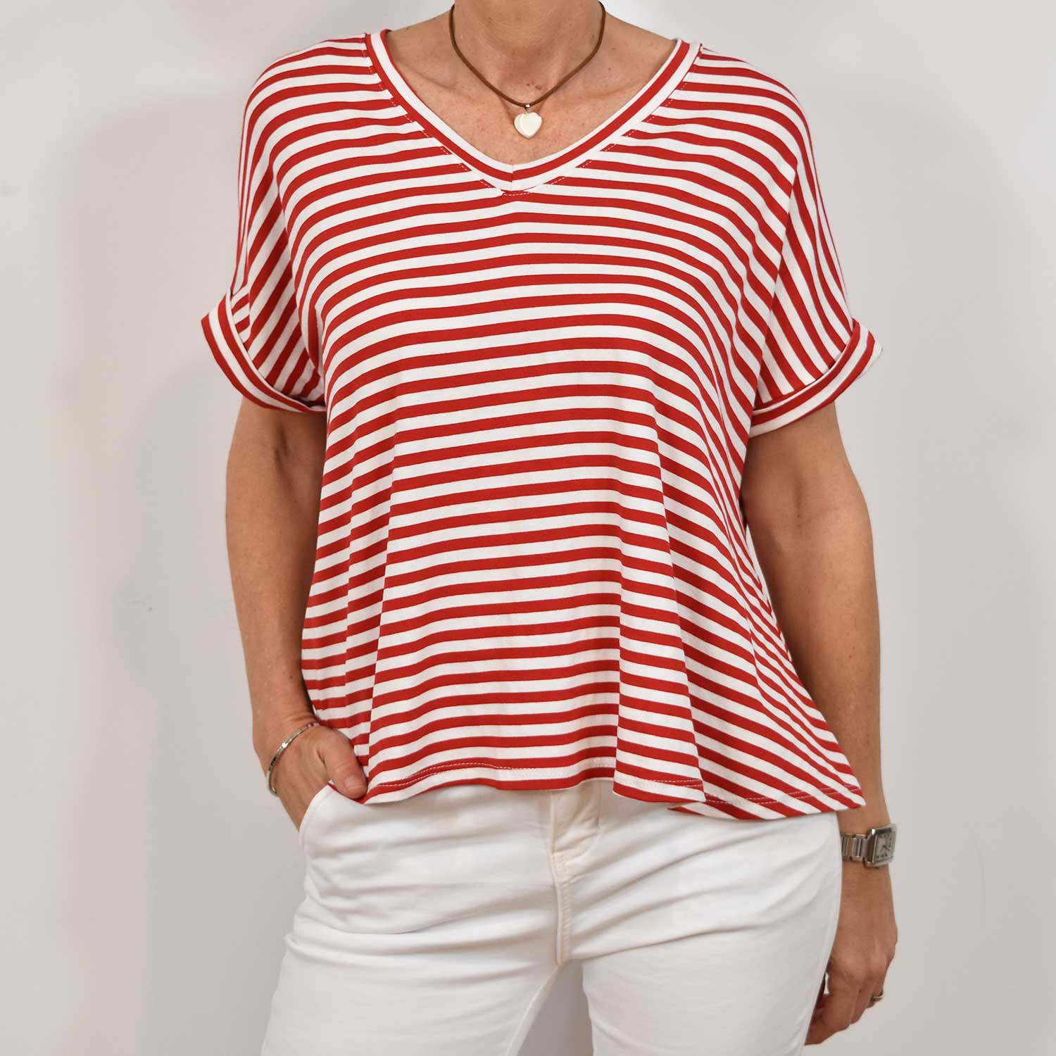 Red striped oversize peaks t-shirt