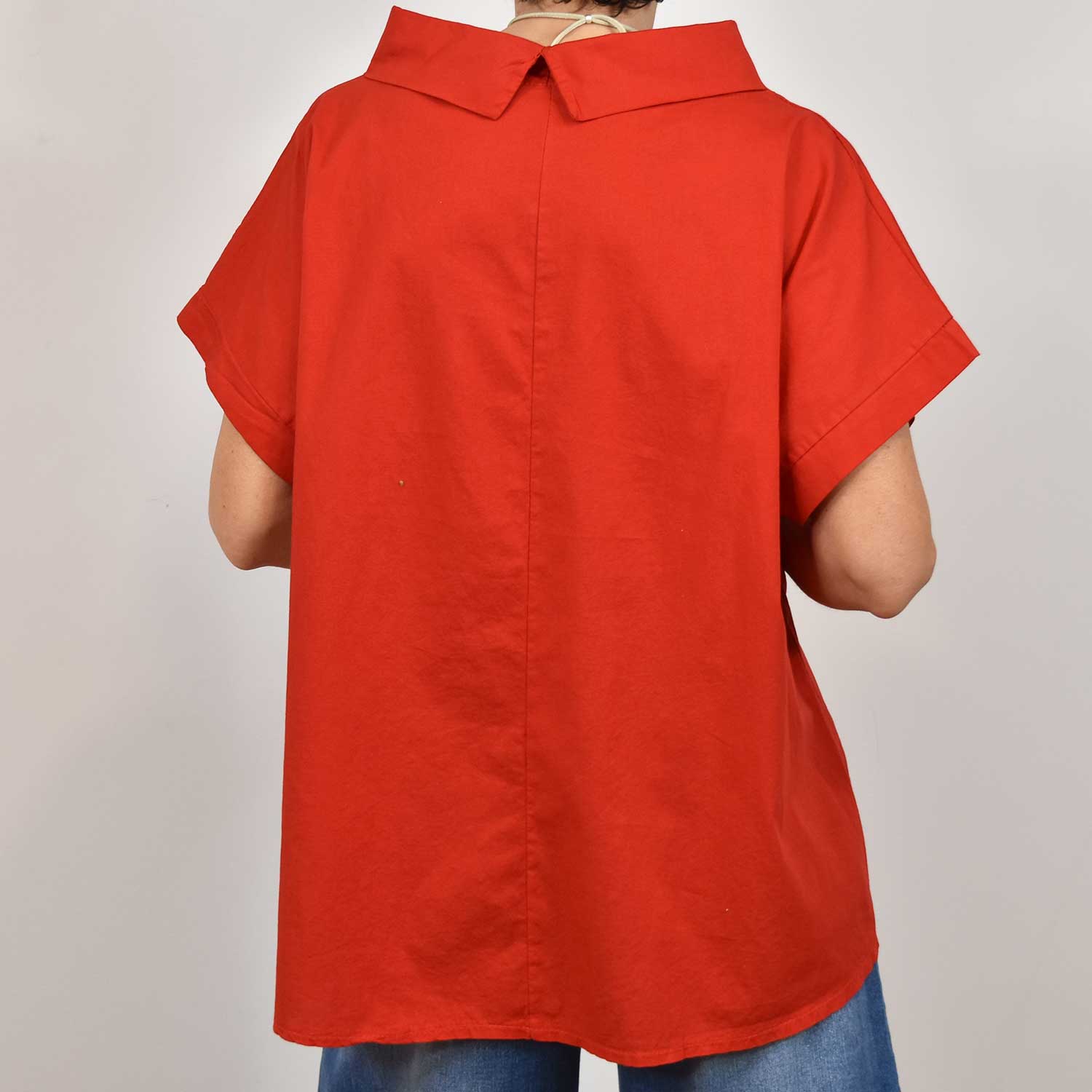 Blusa cuello manga corta roja
