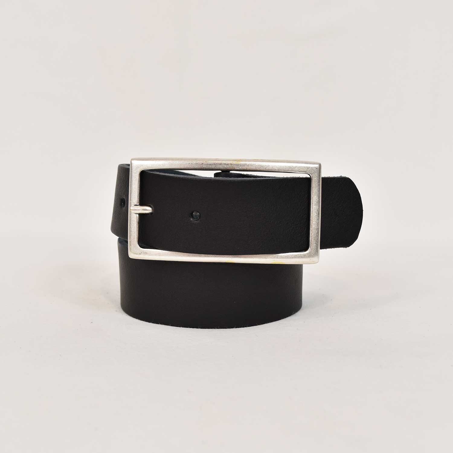 Cinturón hebilla rectangular negro