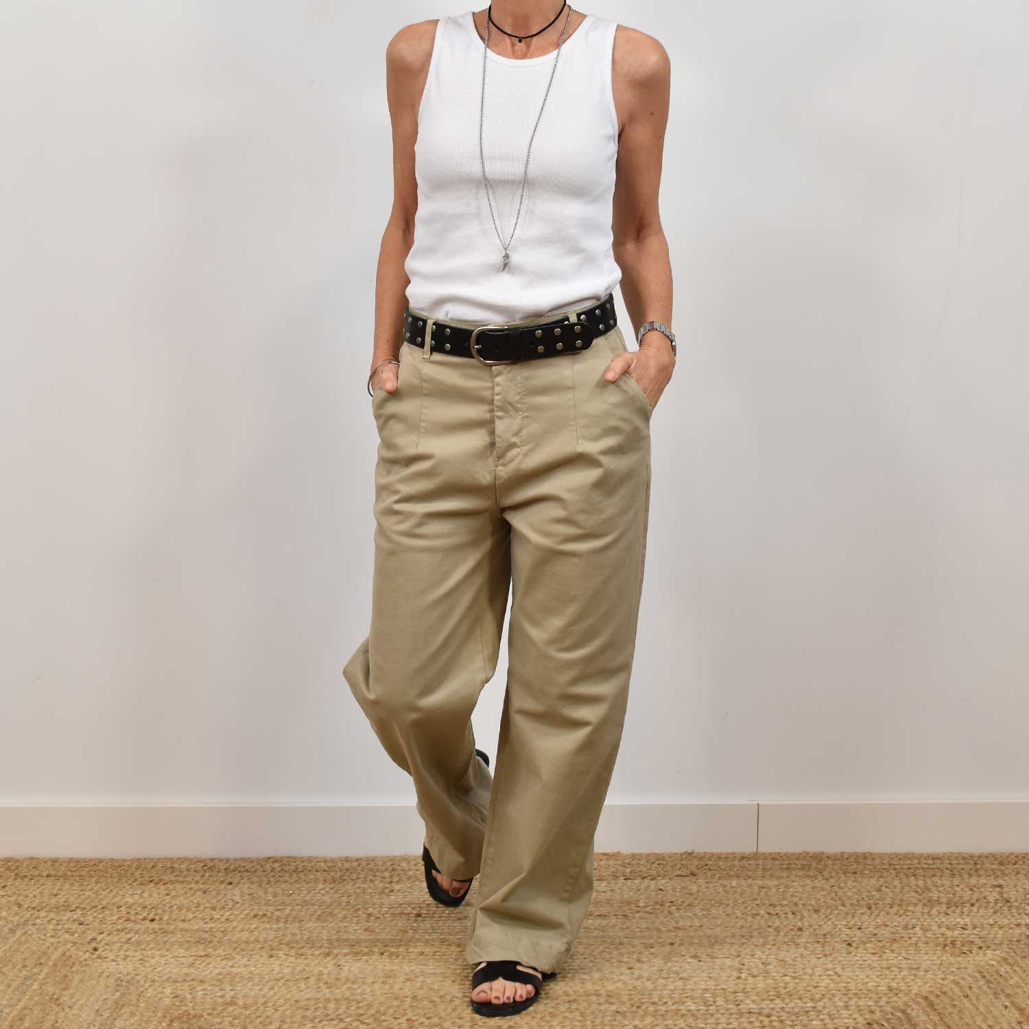 Sand pleated trousers