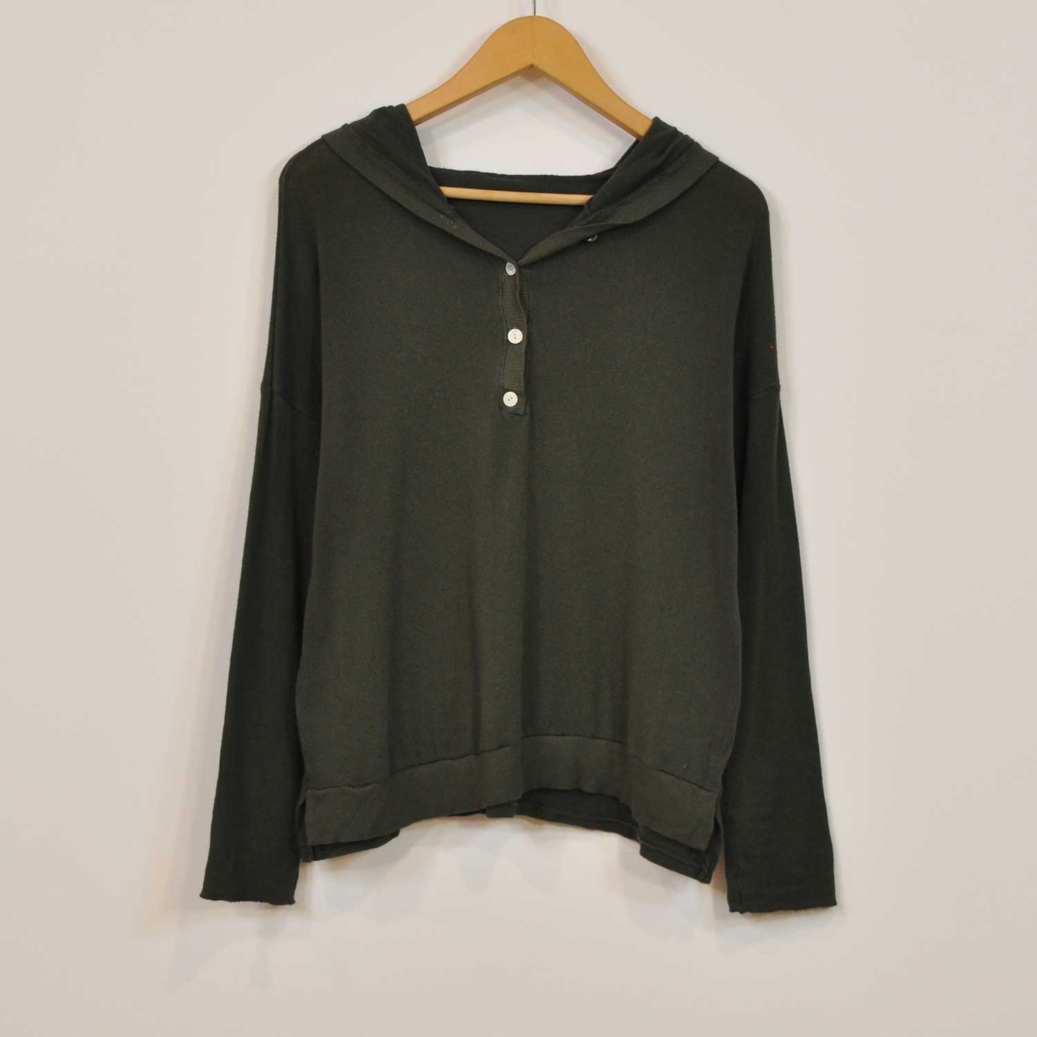 Kaki buttons sweatshirt