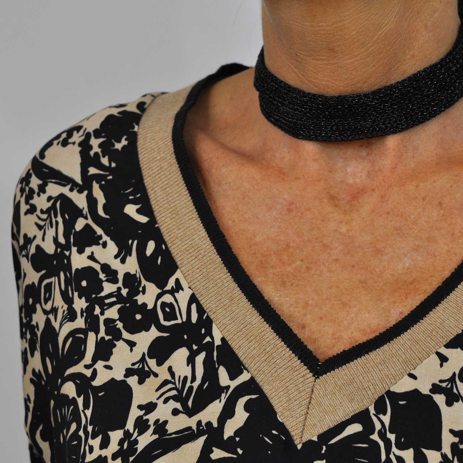 Mesh necklace