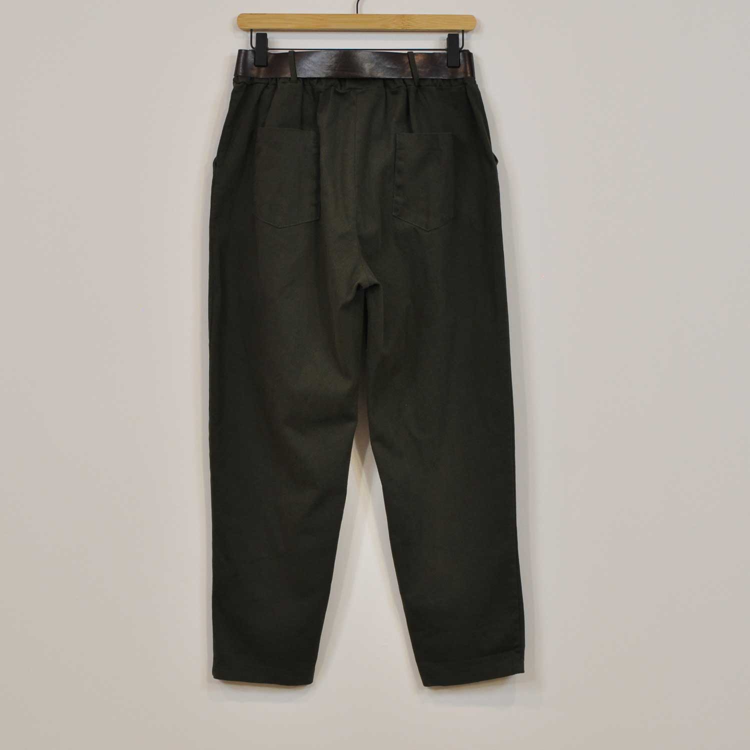 Kaki belt pockets pants