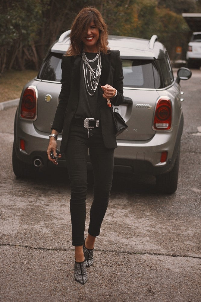Black zip and buttons pants