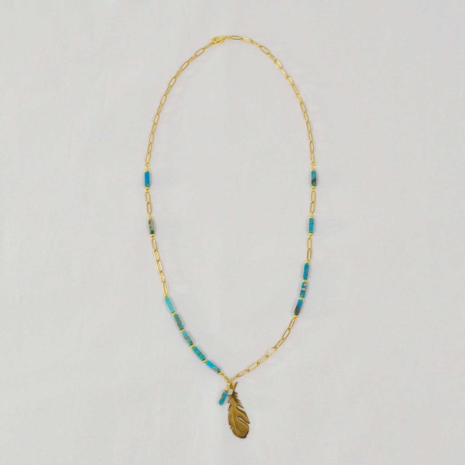 Long feather necklace
