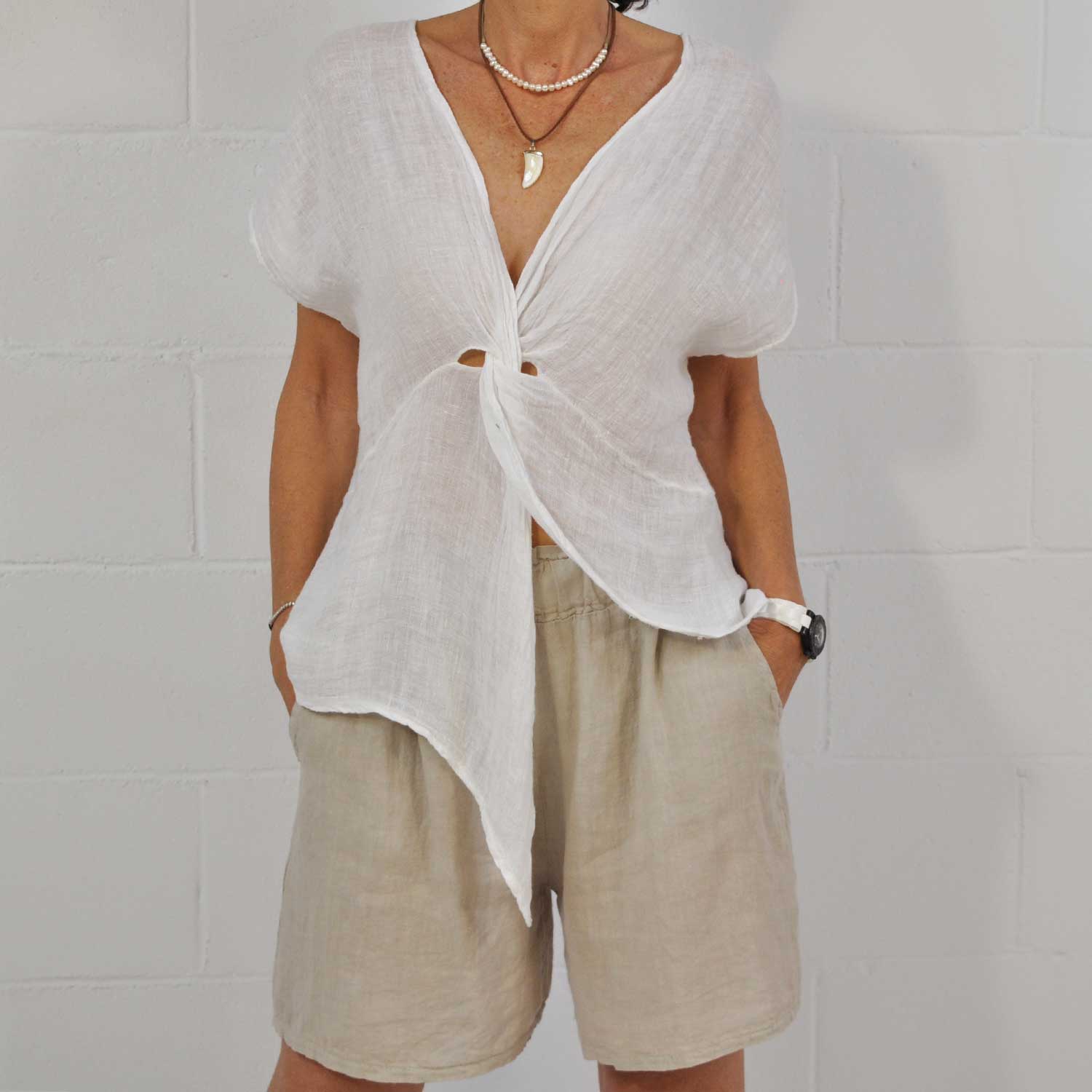 Blusa lino nudo blanca – The Amisy Company