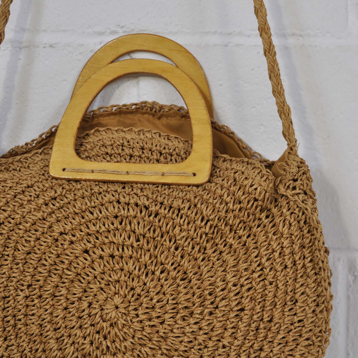Wooden handle bag
