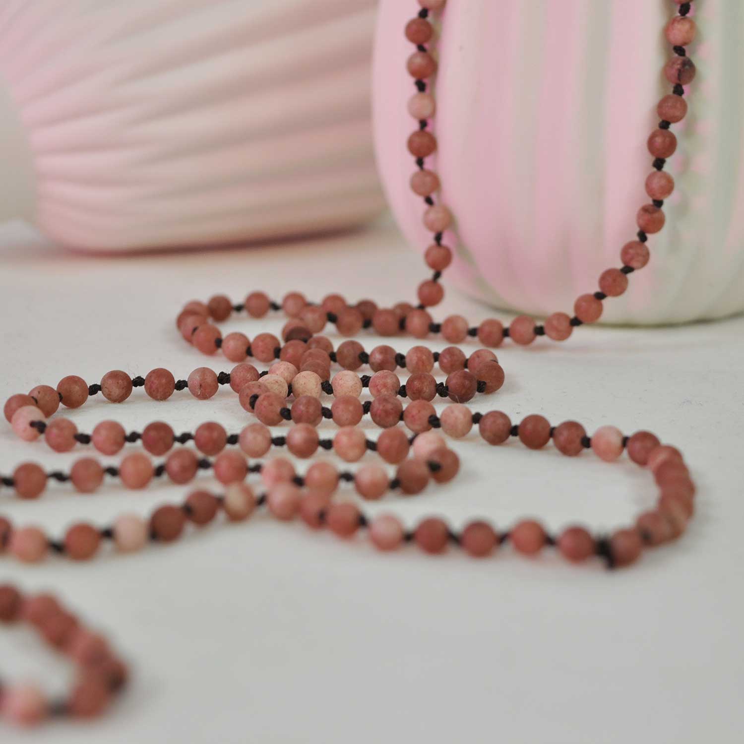 Pink crystal beads necklace
