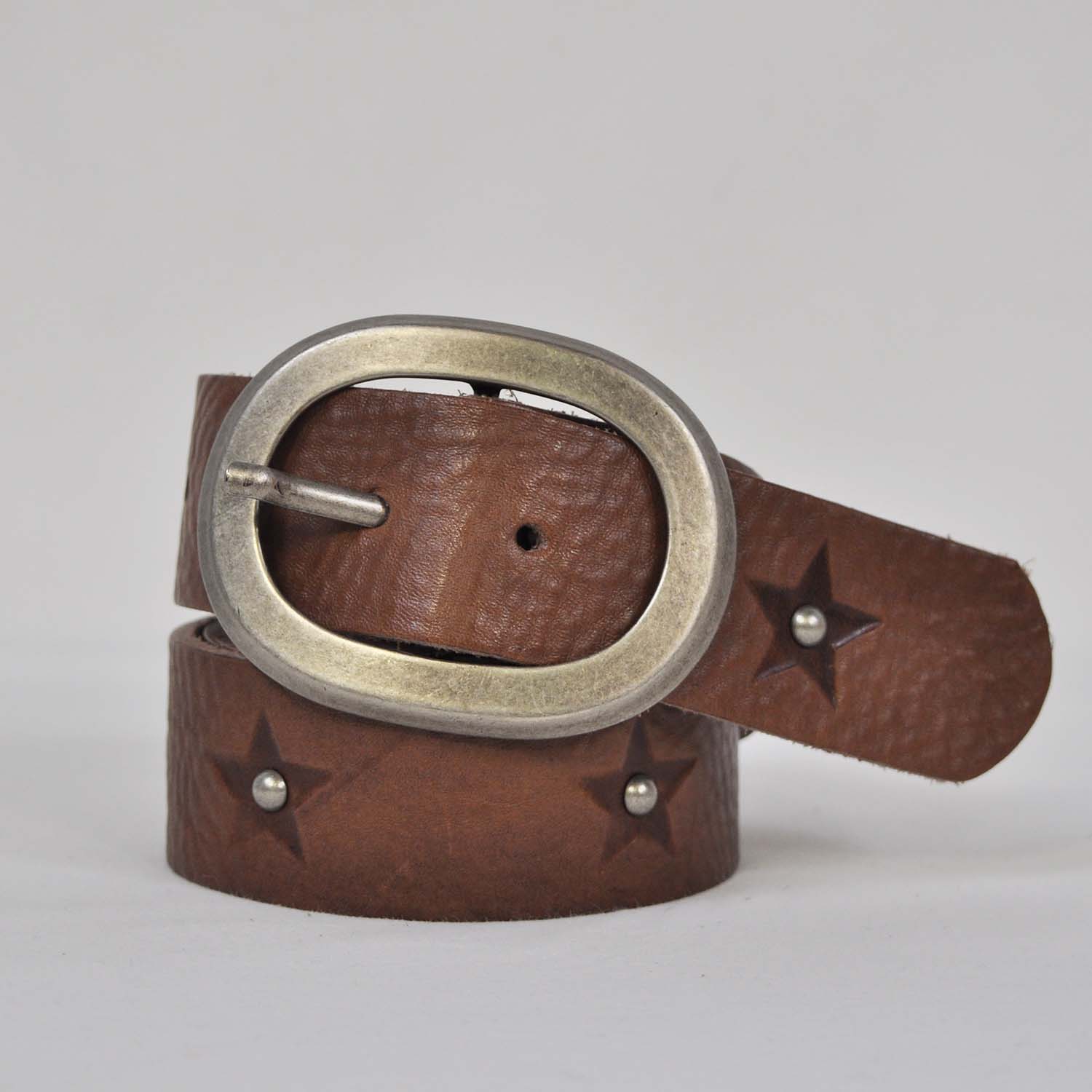 Brown engraved stars belt