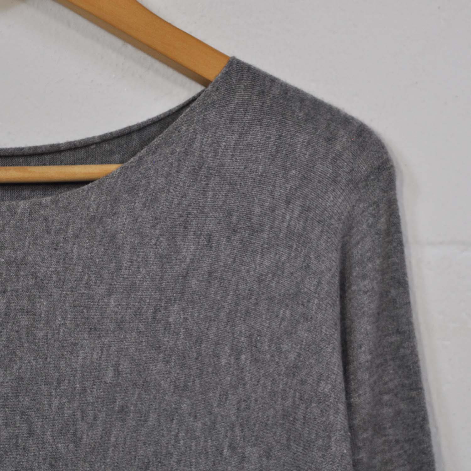 Pull in tricot basique gris