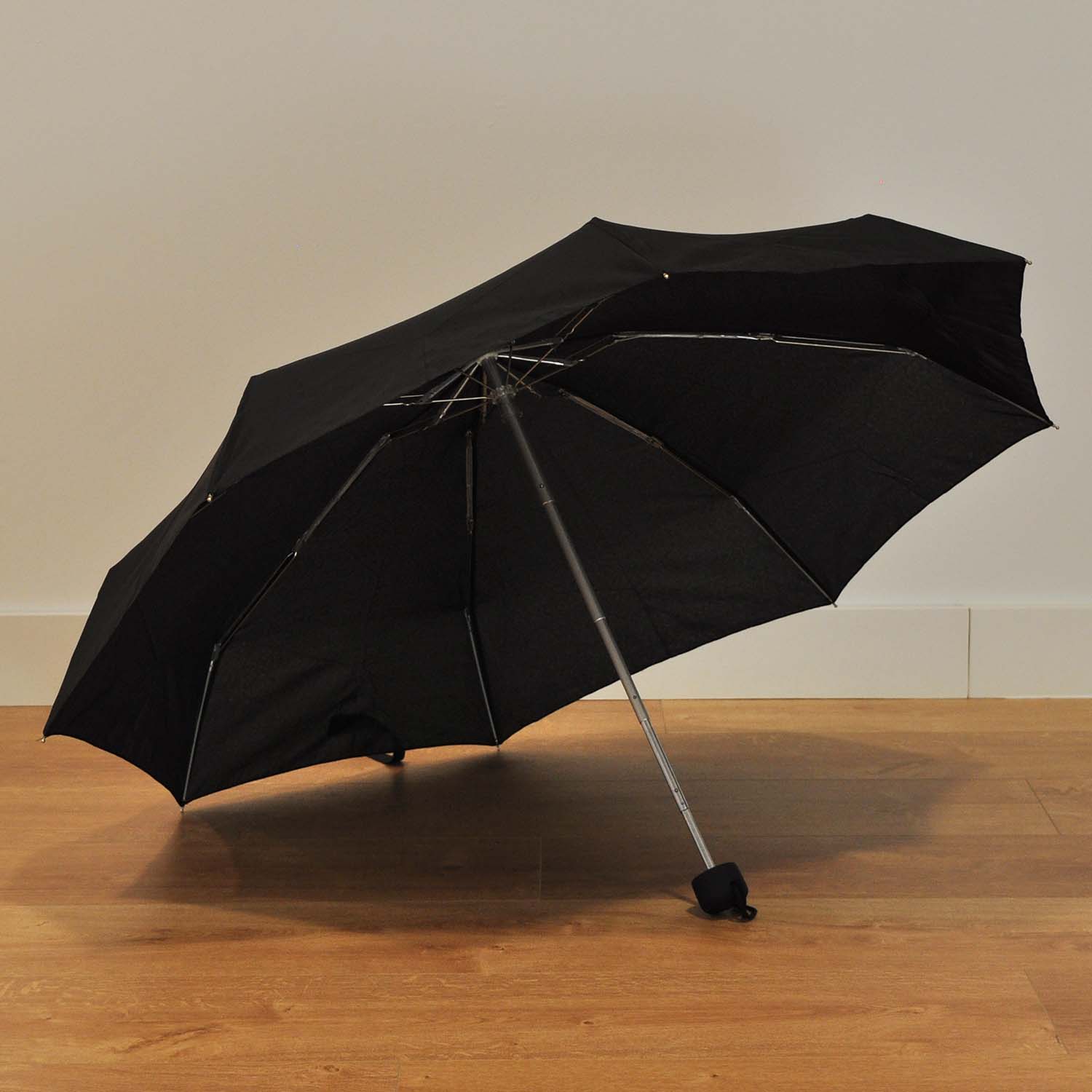 Paraguas bolso negro
