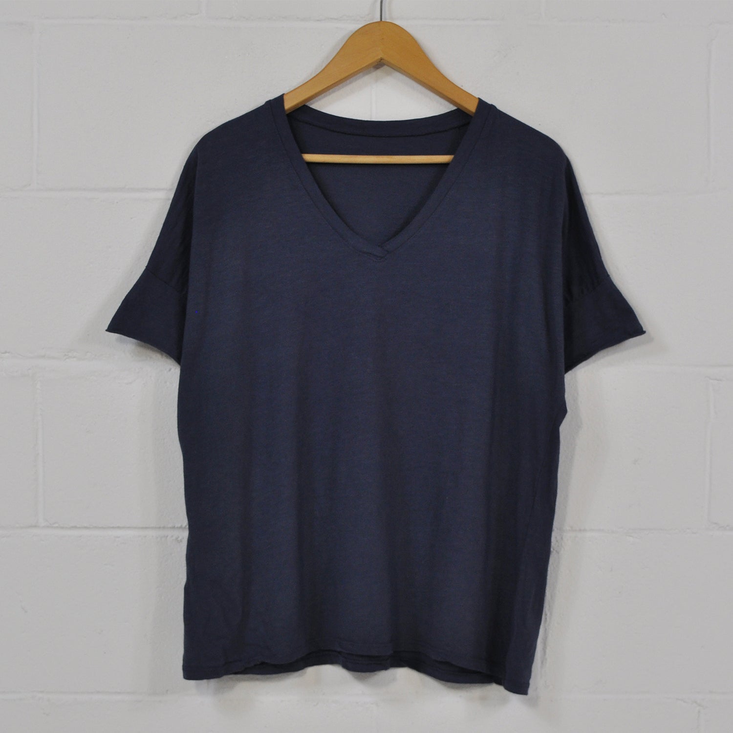 Short sleeve blue t -shirt