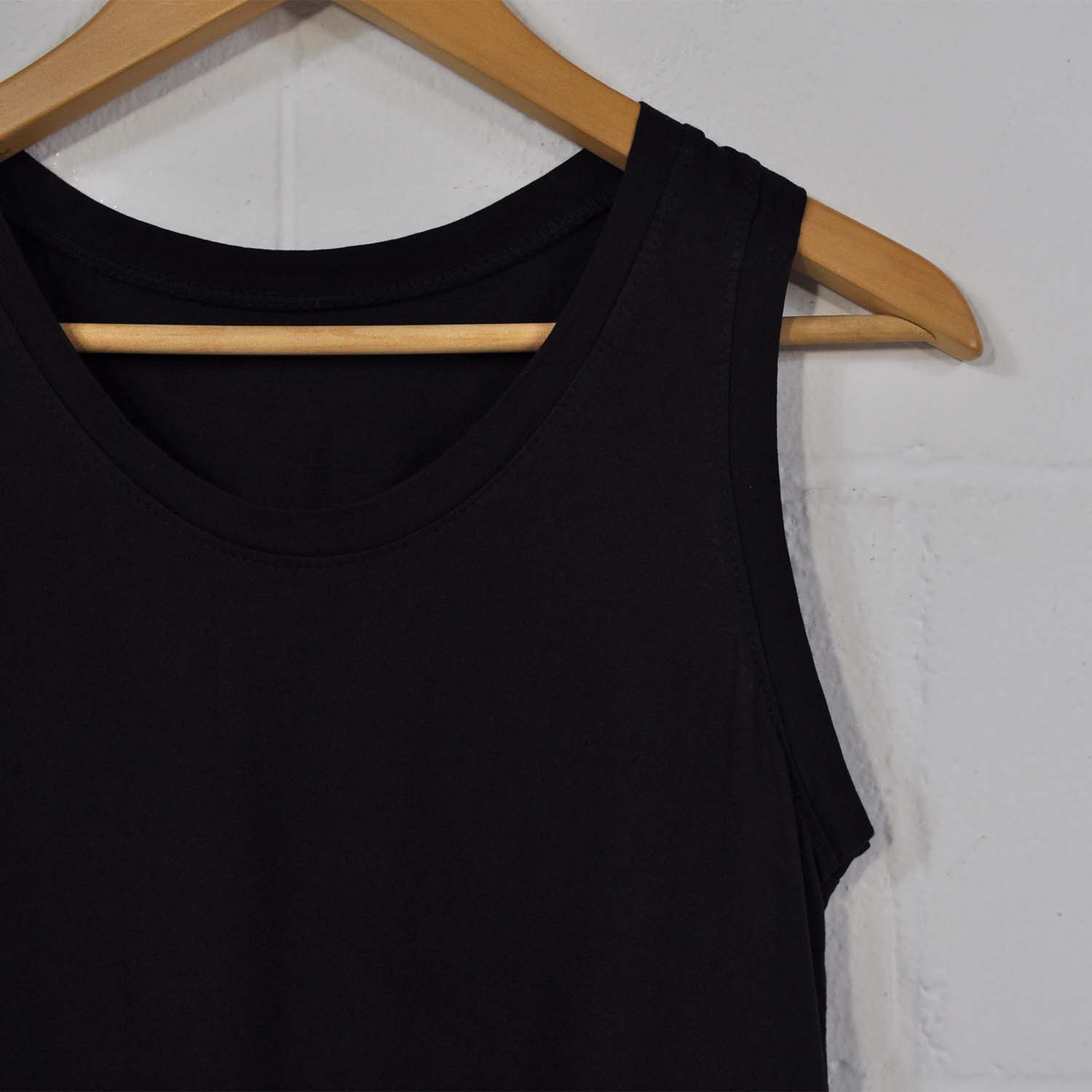 Camiseta Básica Negra Para Mujer - Compra Online Camiseta Básica Negra Para  Mujer en