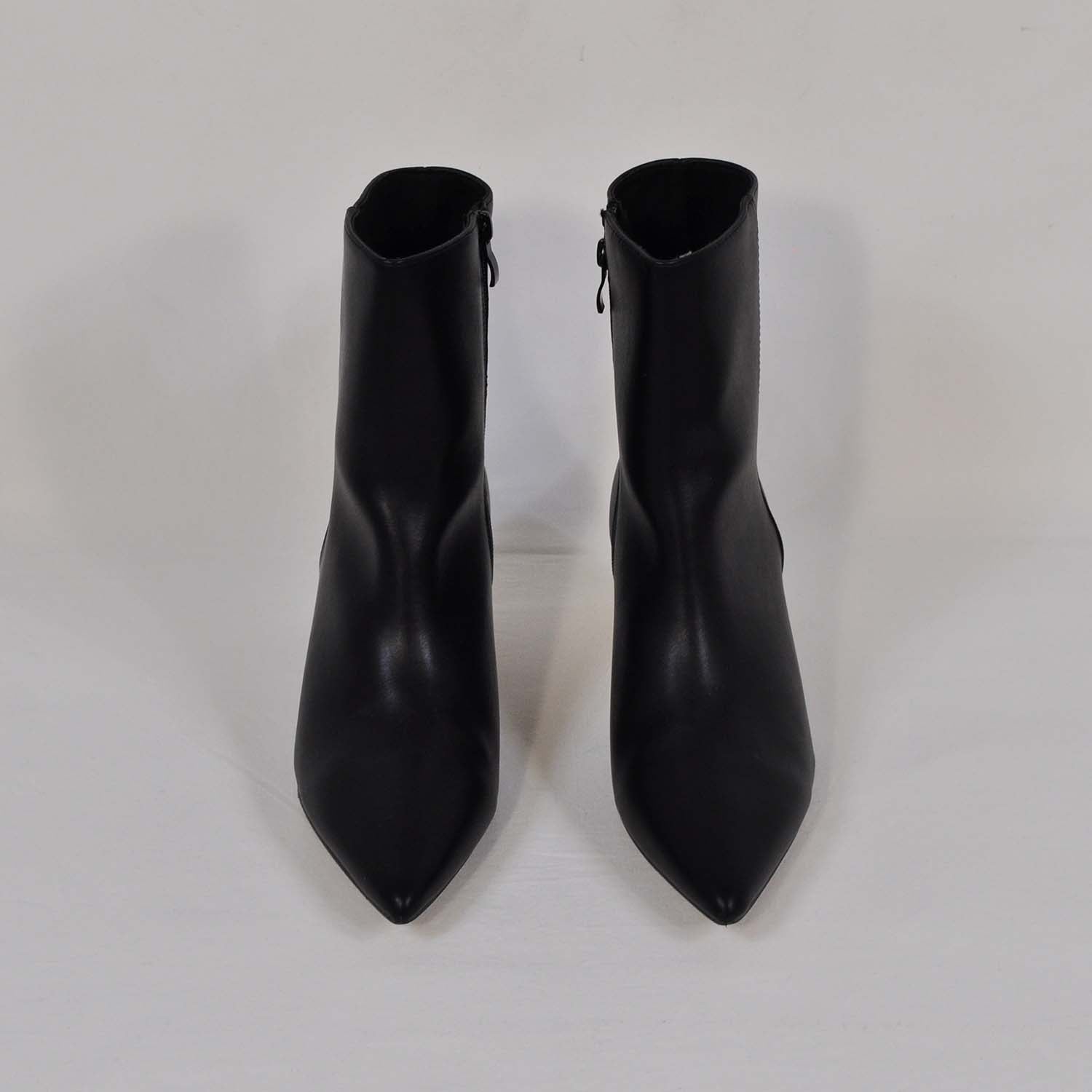 Tacon Fino Zapatos Negros De Zara Tacon Fino Botin Negro Tacon