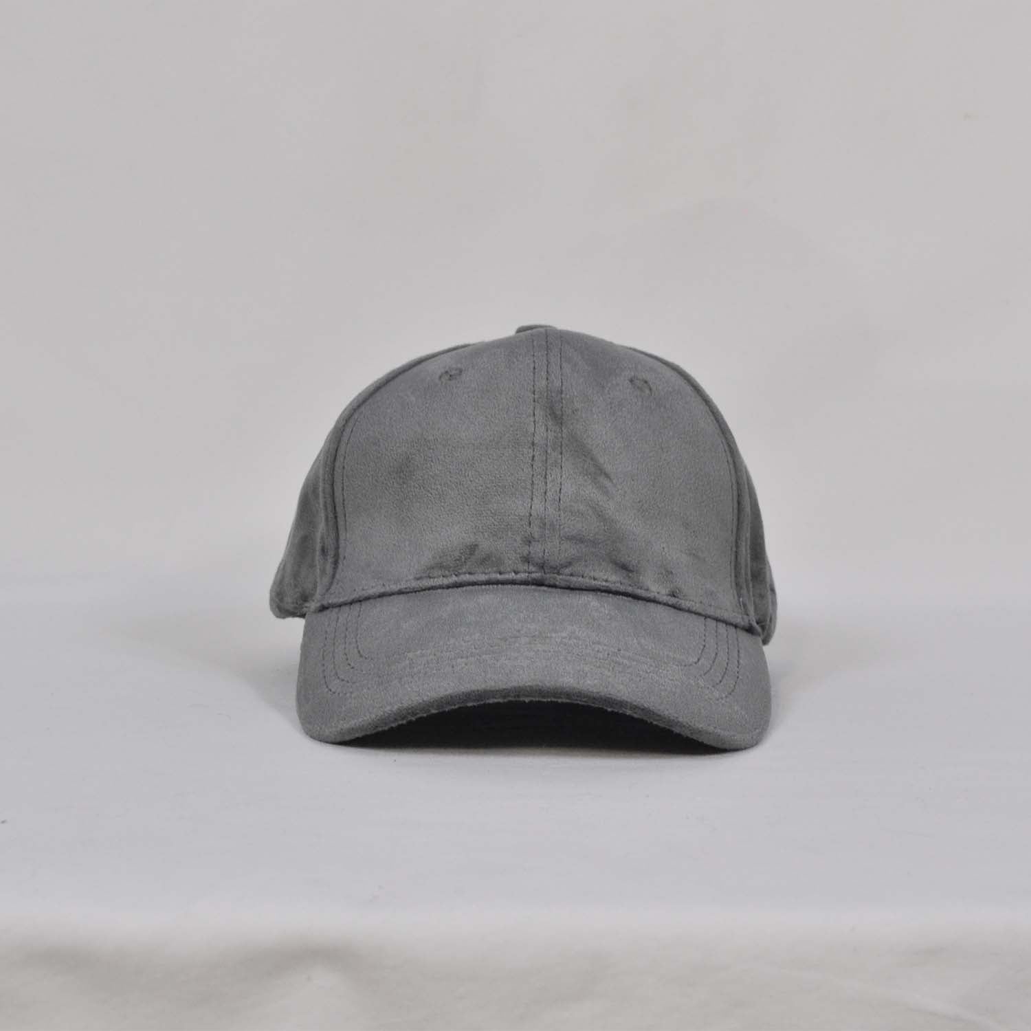 Grey velvet cap 