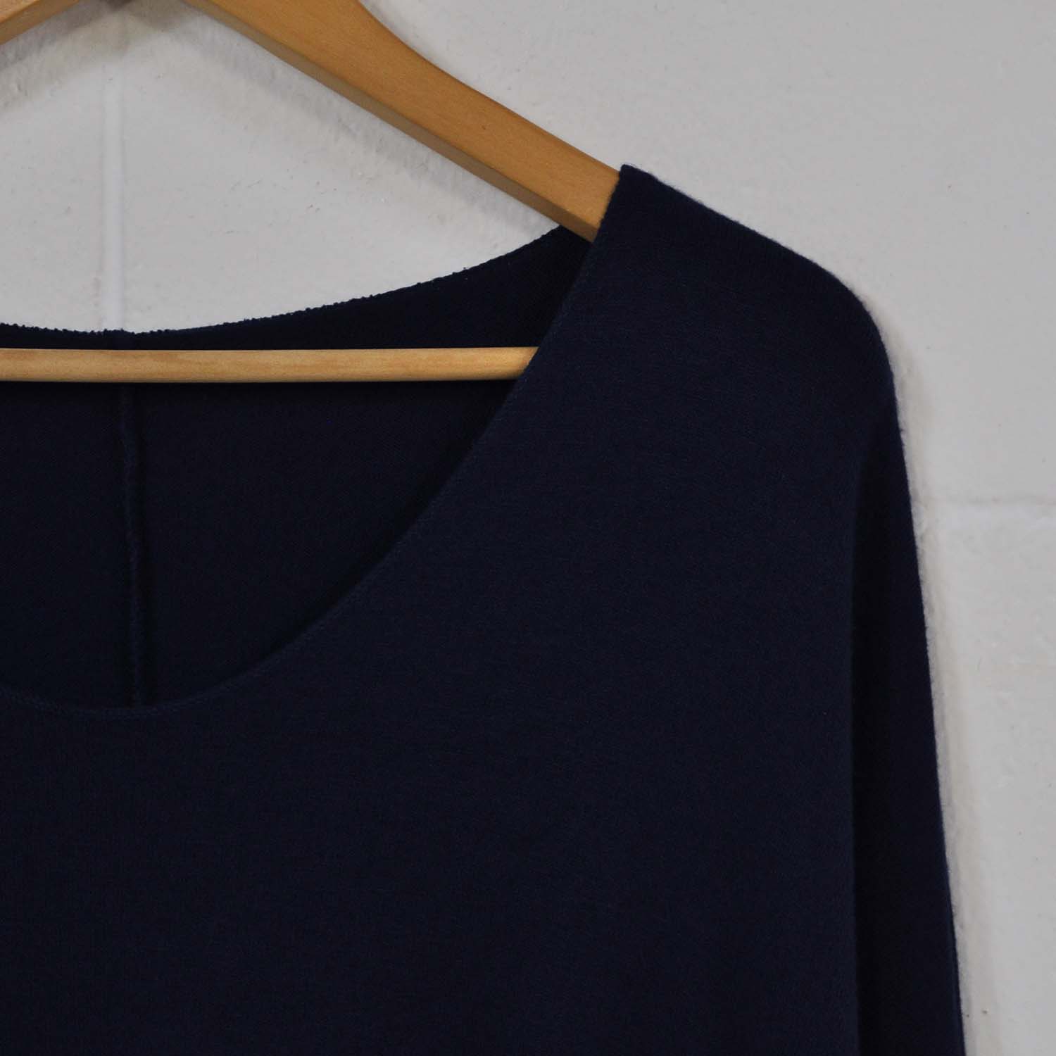 Blue seam knitted jersey 