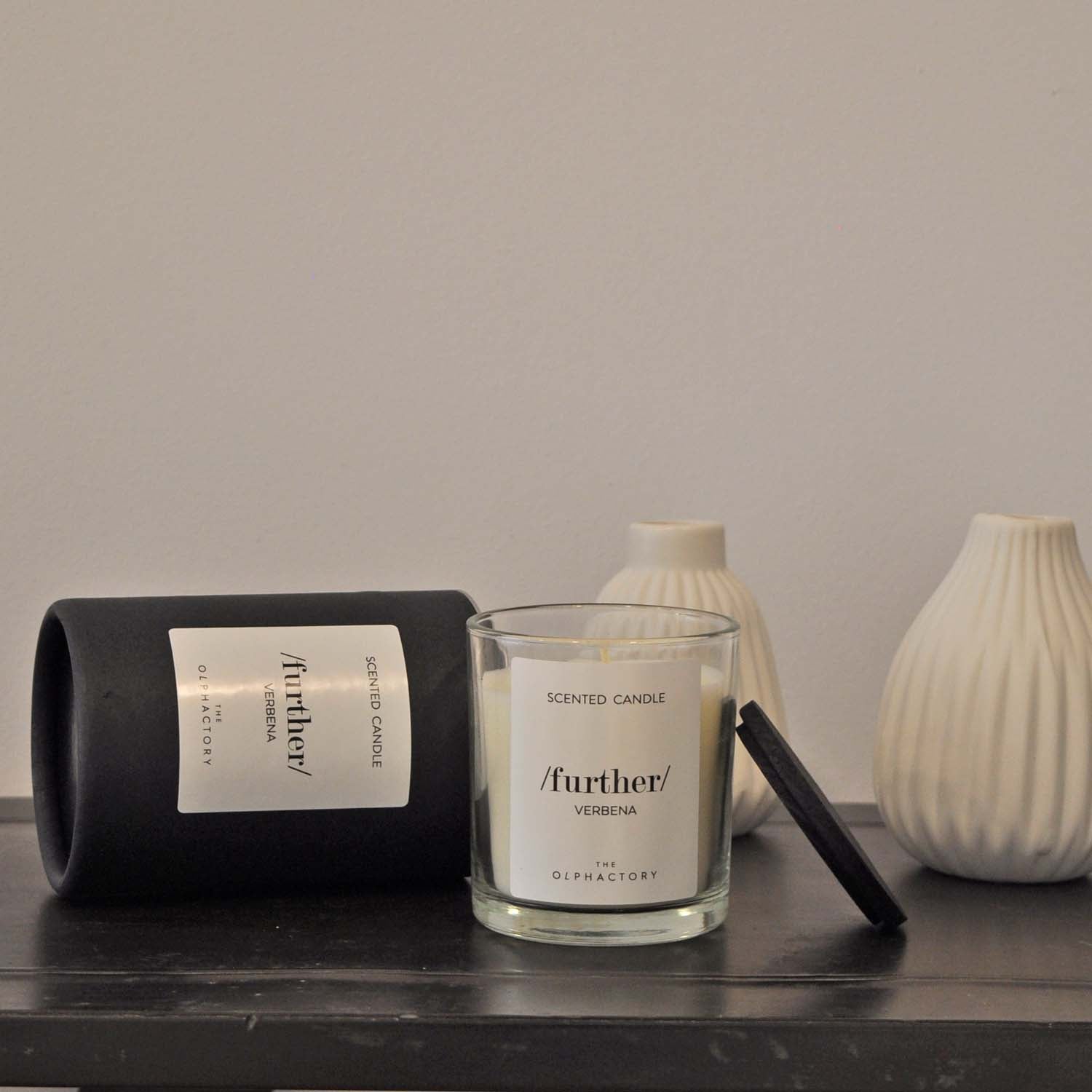 Scented Candle 40h- The Olphactory Black- Verbena
