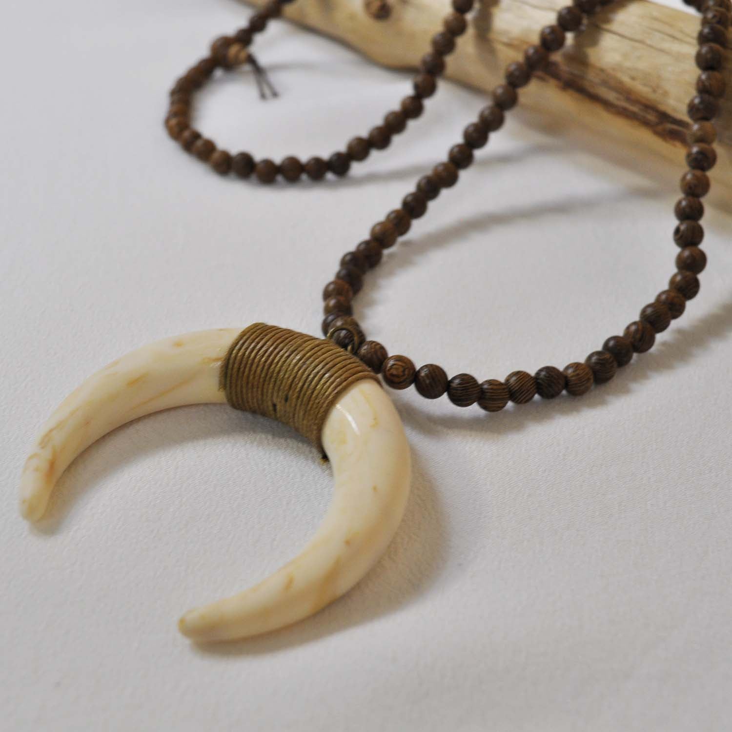 Moon long necklace