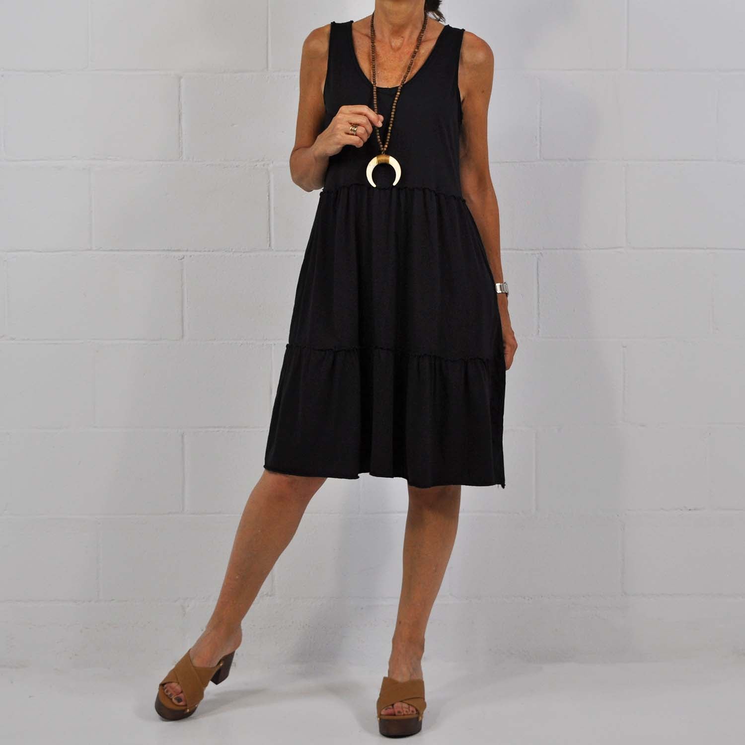 Black seams mini dress