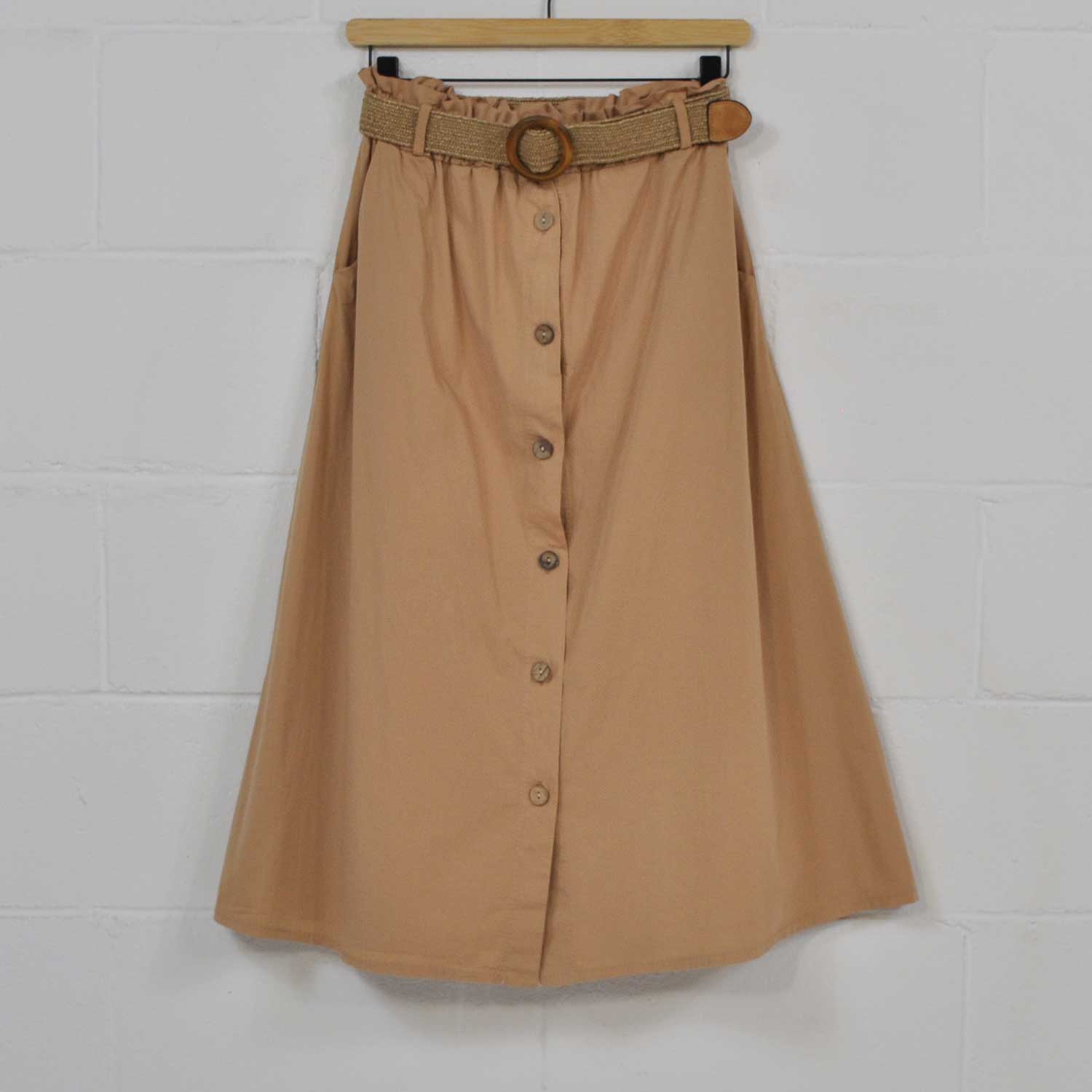 Camel belt skirt