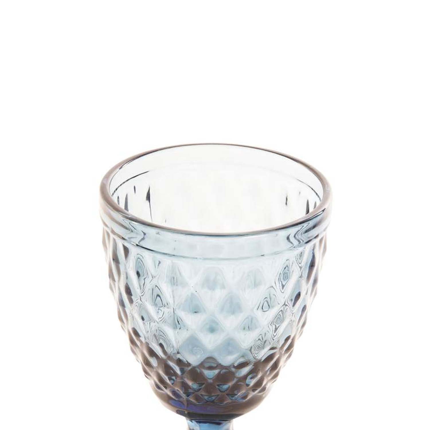 Set of blue embossed crystal cups